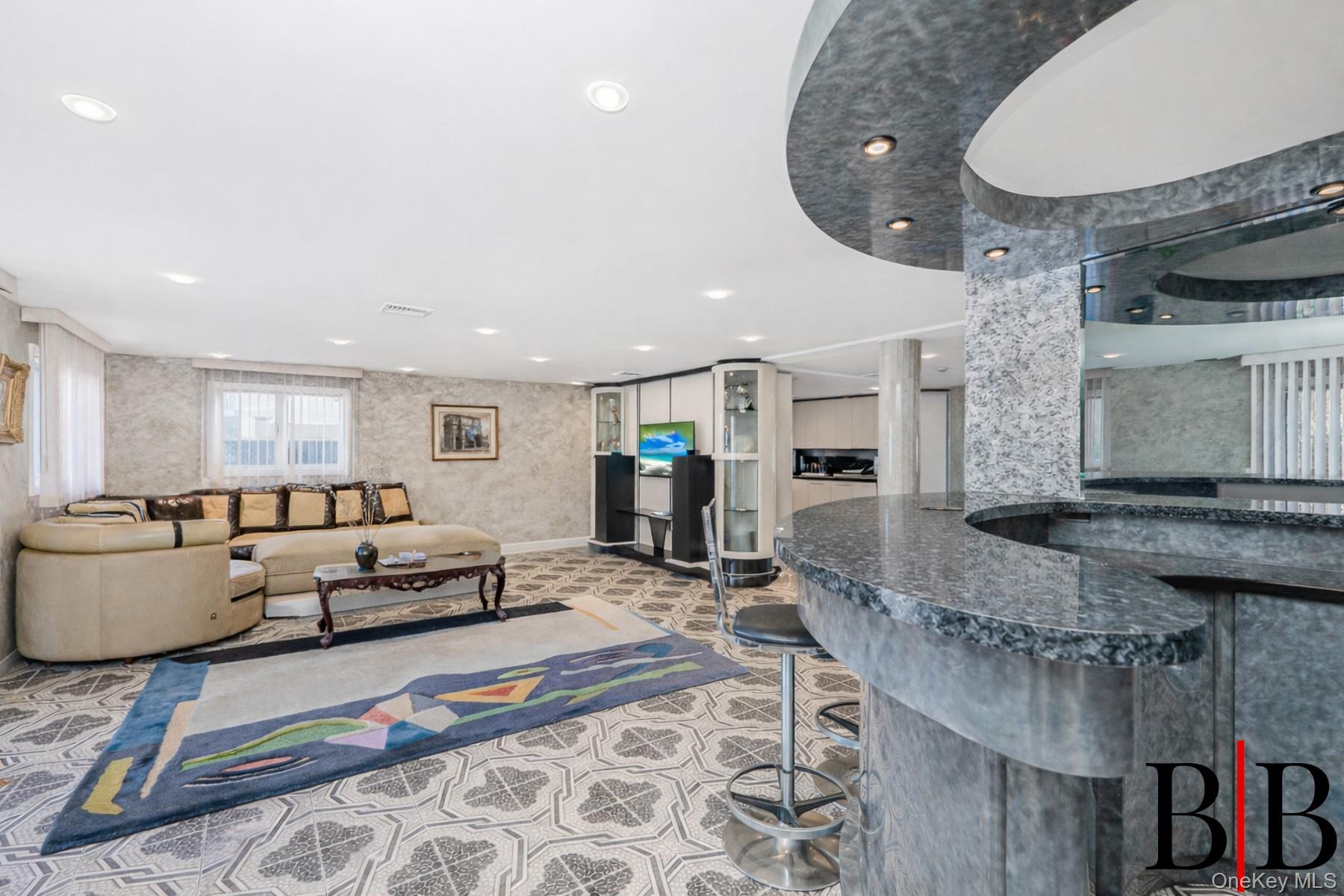 #17 photo, 215 Arkansas Drive, 브루클린 Brooklyn , NY 11234