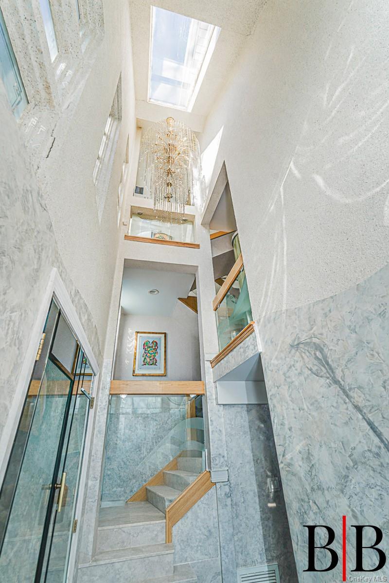 #5 photo, 215 Arkansas Drive, 브루클린 Brooklyn , NY 11234