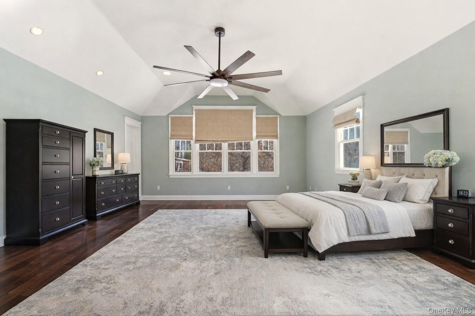 #20 photo, 9 Mariners Court, Саффолк ‖ Centerport , NY 11721