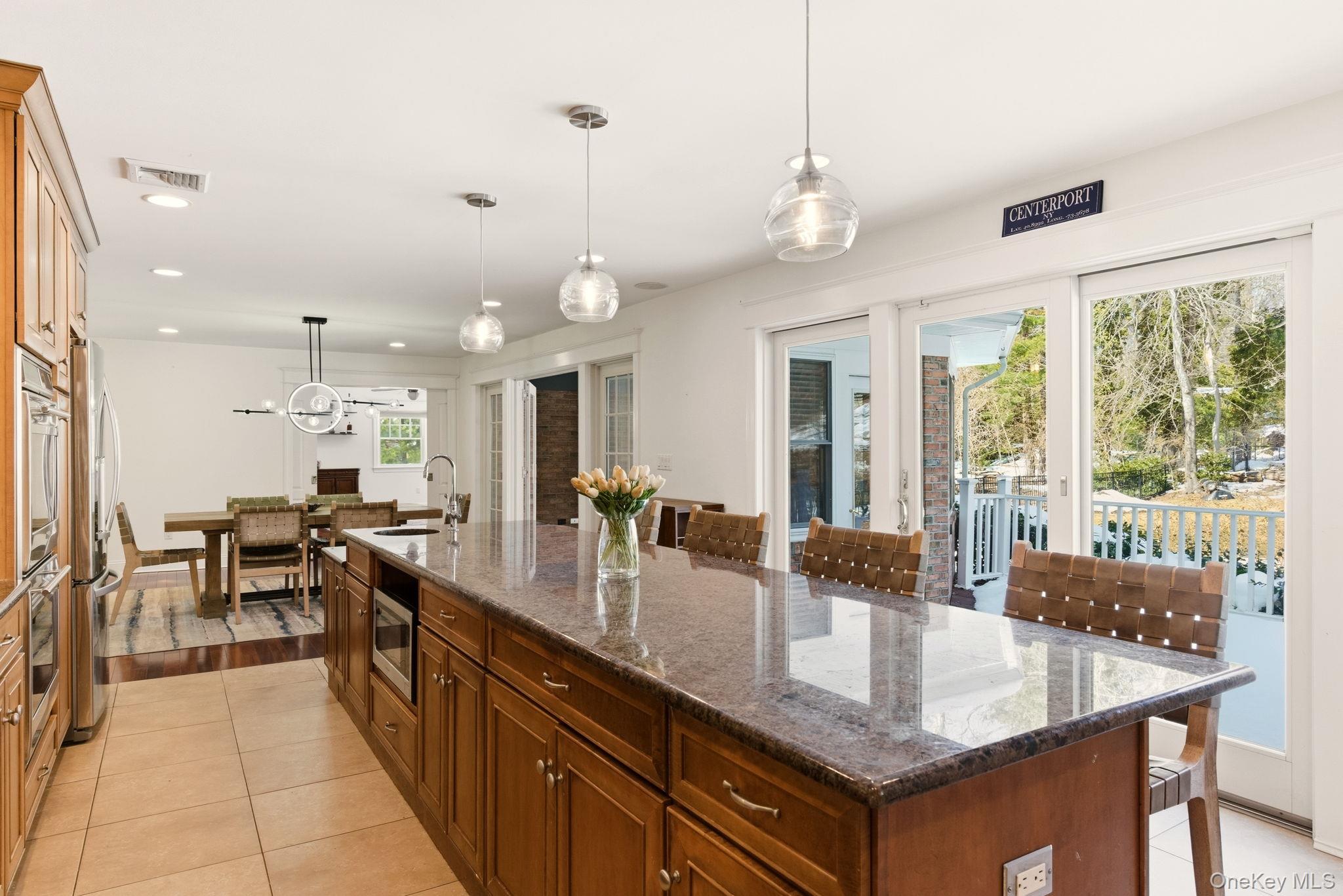 #7 photo, 9 Mariners Court, Саффолк ‖ Centerport , NY 11721