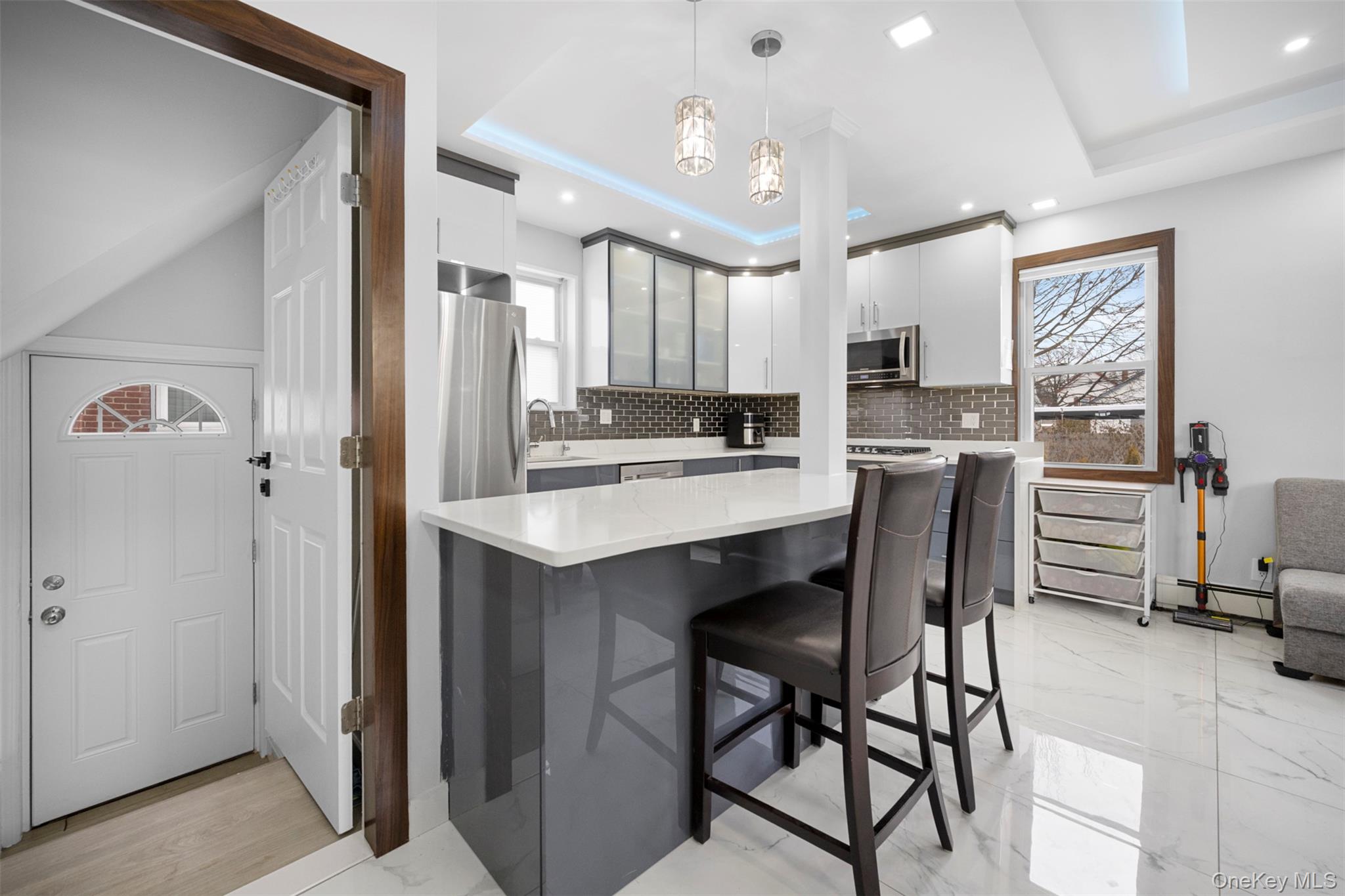 #10 photo, 35 Barwick Street, מחוז נסאו Floral Park , NY 11001