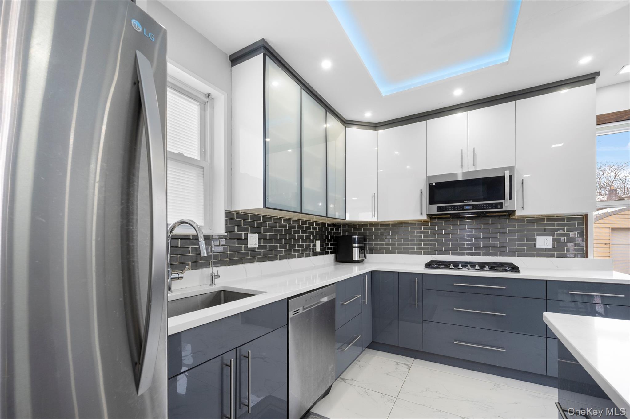 #13 photo, 35 Barwick Street, מחוז נסאו Floral Park , NY 11001