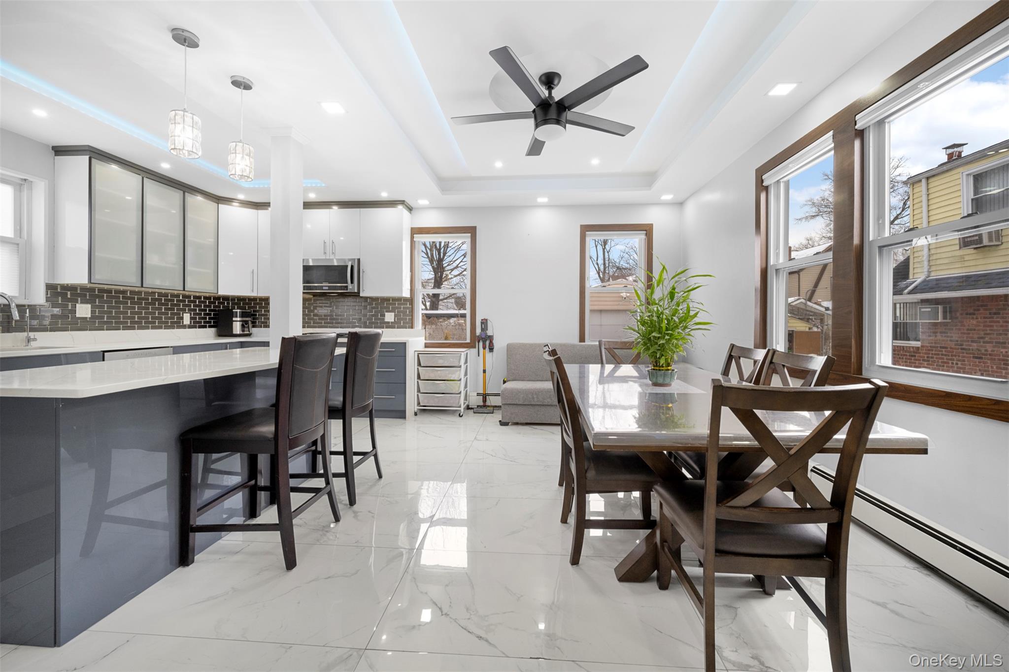 #16 photo, 35 Barwick Street, מחוז נסאו Floral Park , NY 11001