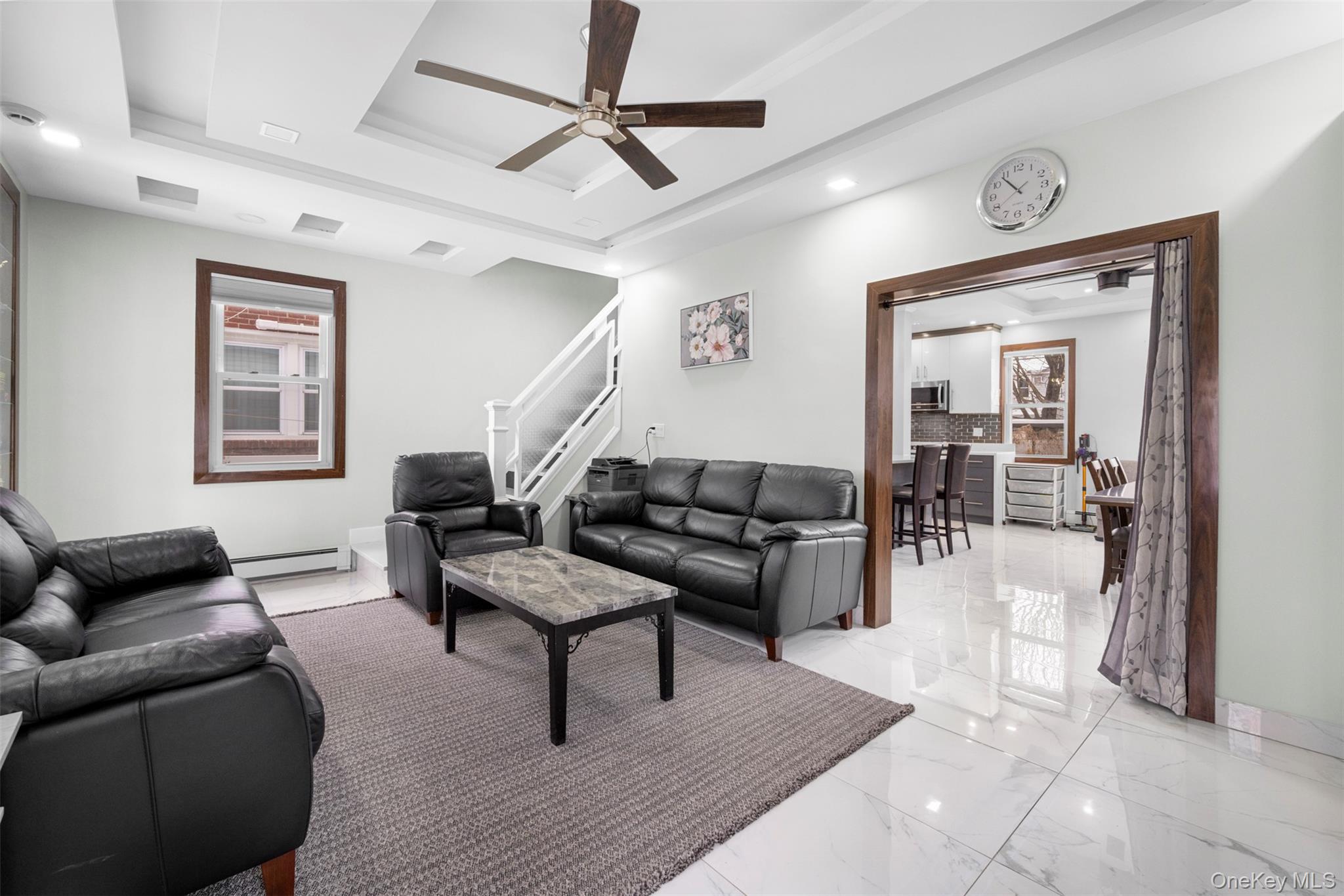 #7 photo, 35 Barwick Street, מחוז נסאו Floral Park , NY 11001