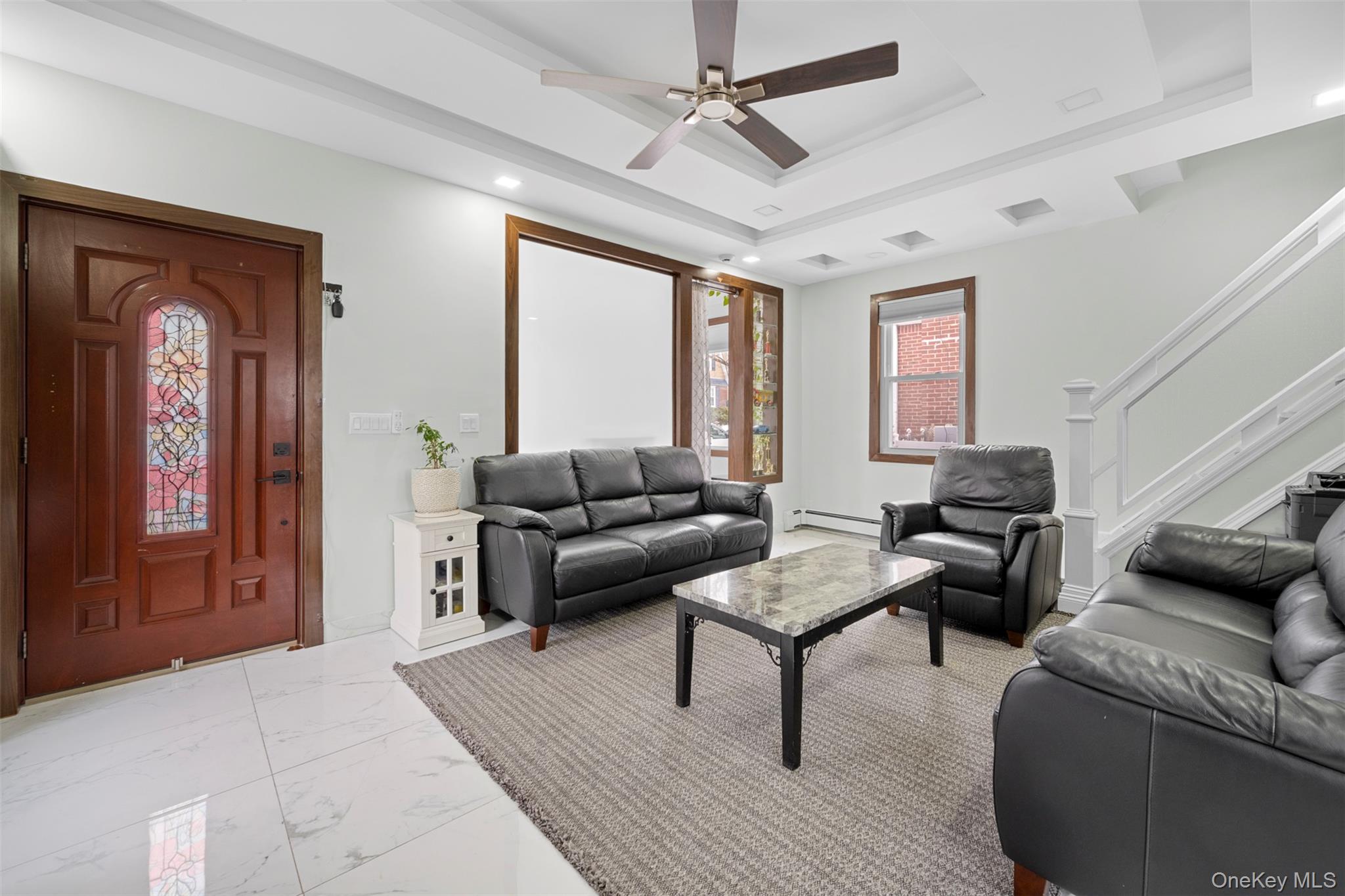 #8 photo, 35 Barwick Street, מחוז נסאו Floral Park , NY 11001