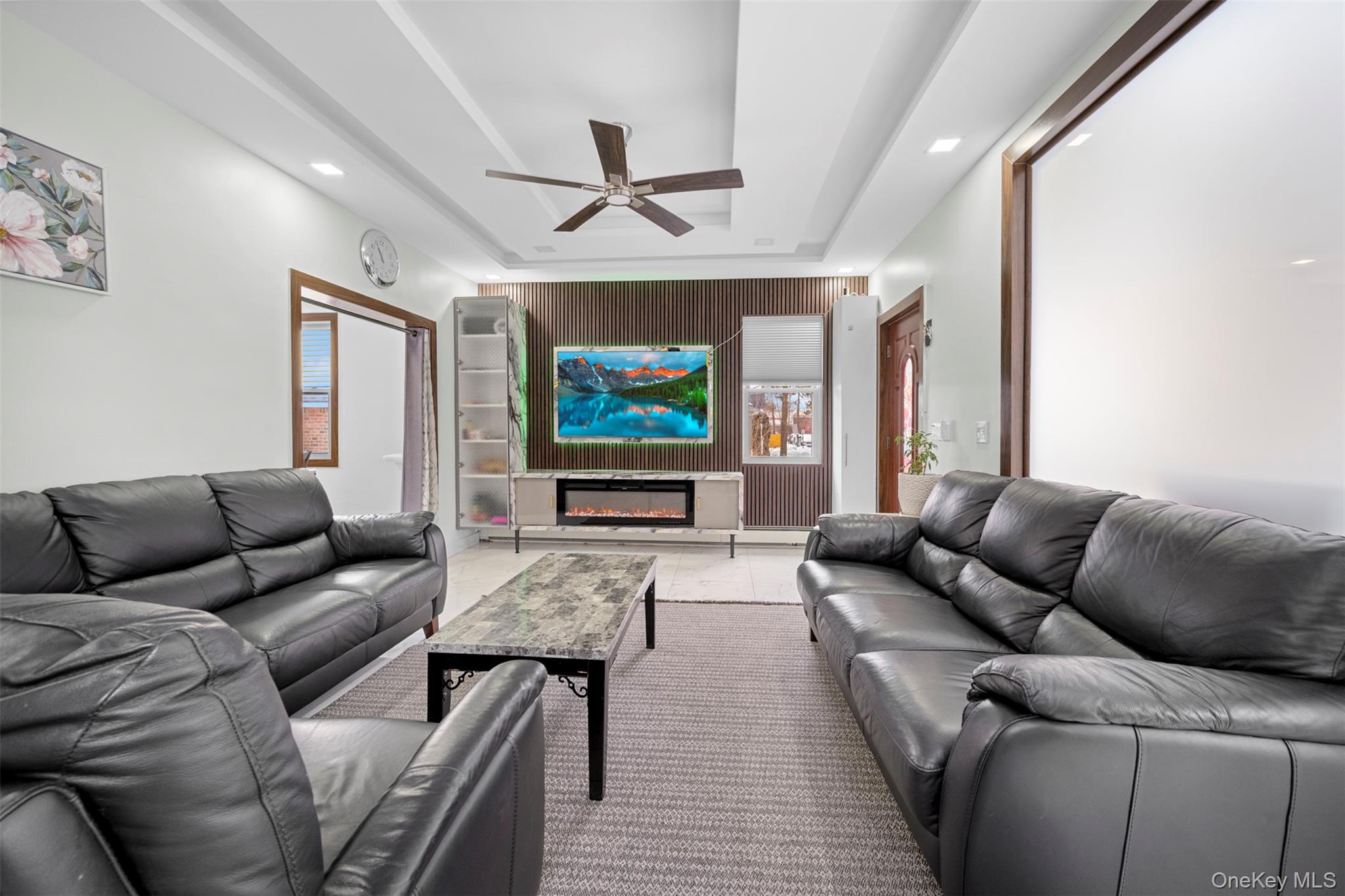 #9 photo, 35 Barwick Street, מחוז נסאו Floral Park , NY 11001