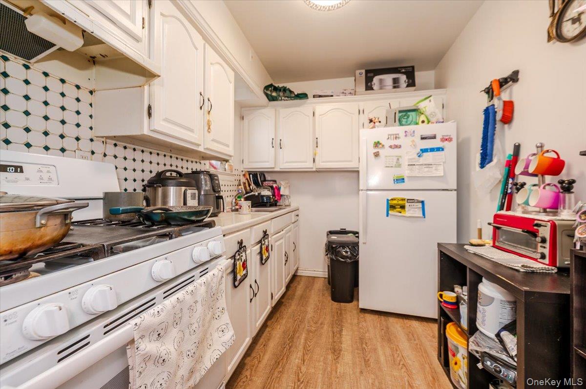 #18 photo, 9025A & 9027 Elmhurst Avenue, Jackson Heights , NY 11372