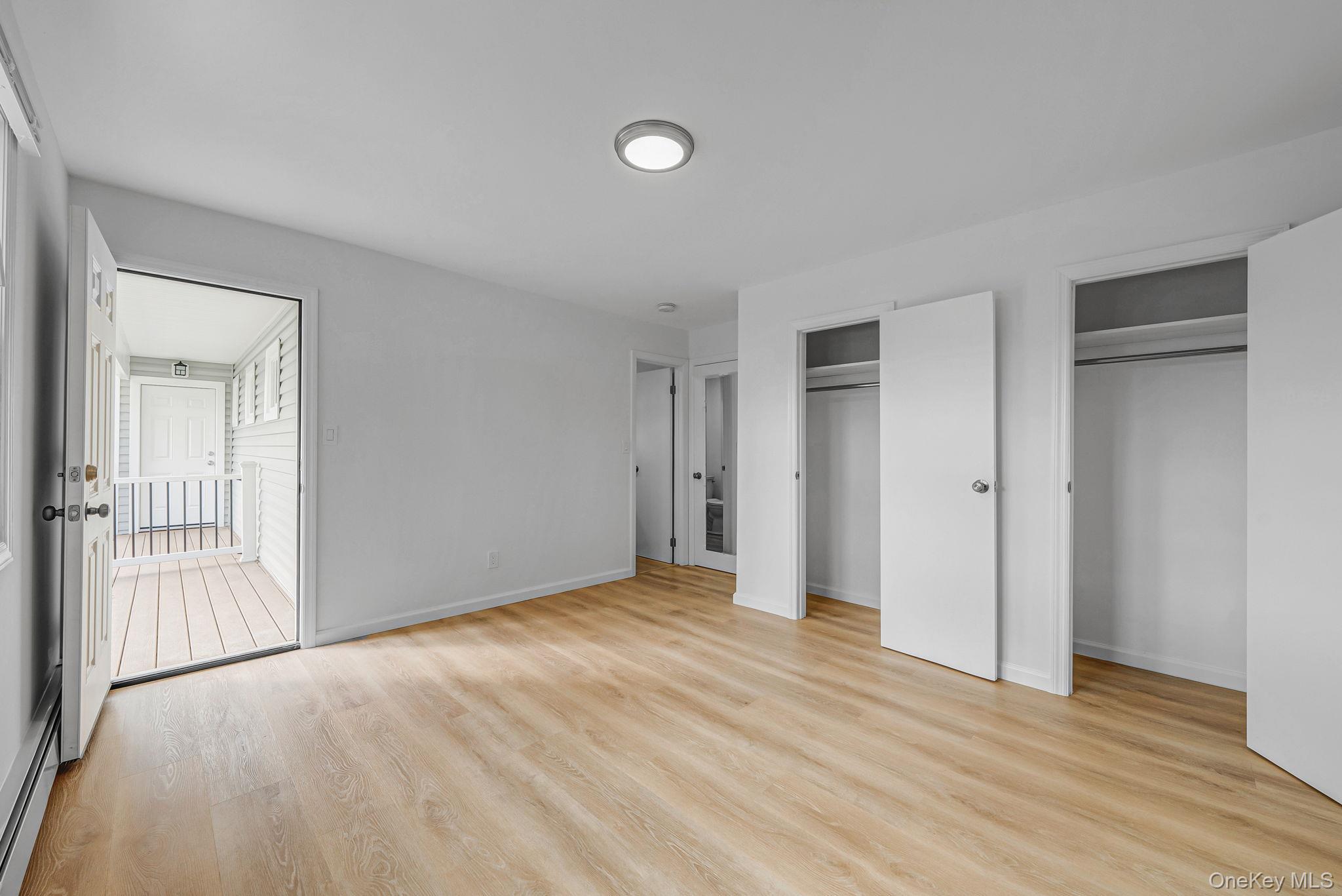 #7 photo, 54 Evergreen Street, מחוז סאפוק West Babylon , NY 11704