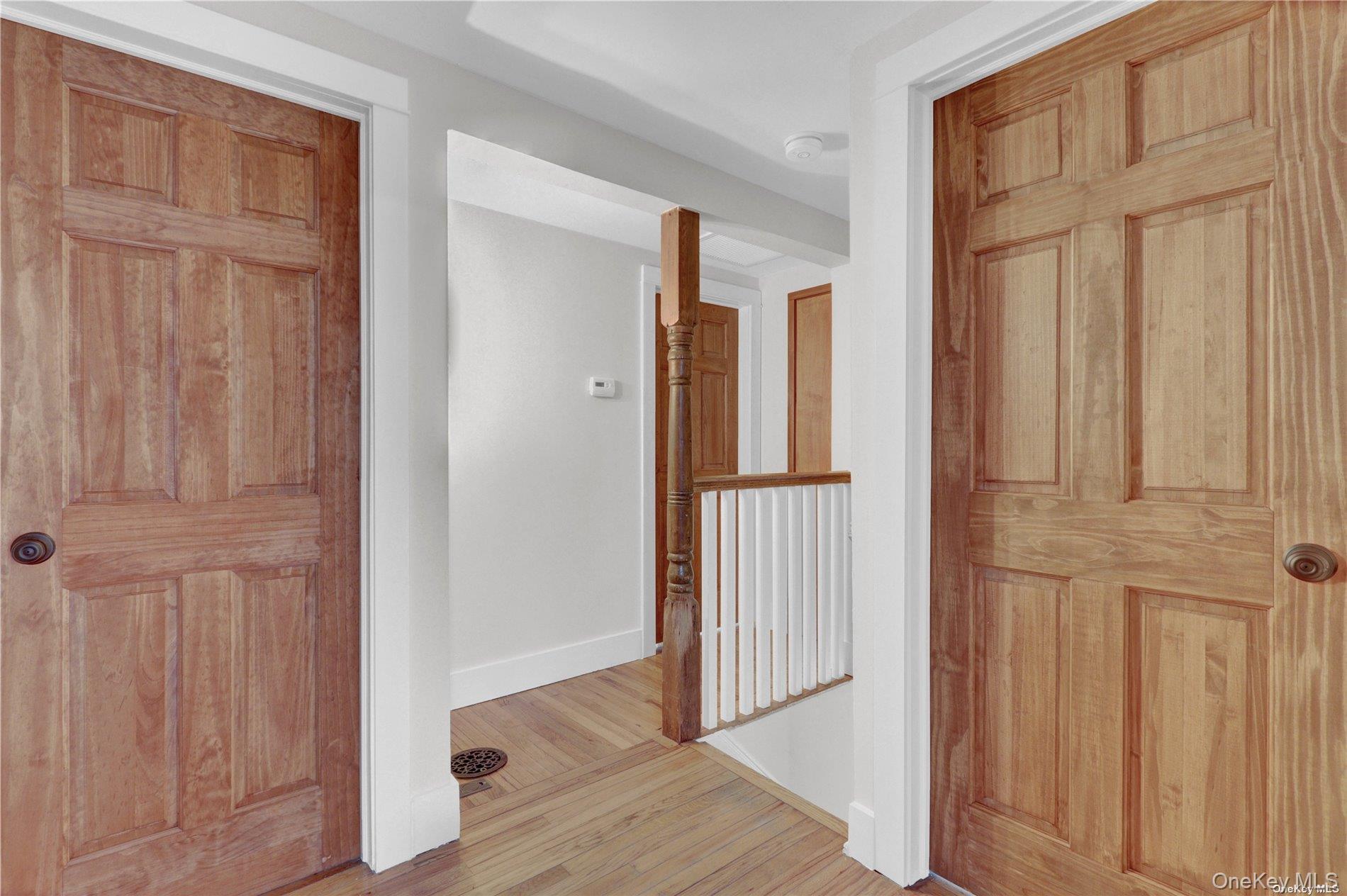 #20 photo, 42 Blydenburgh Lane, Stony Brook , NY 11790