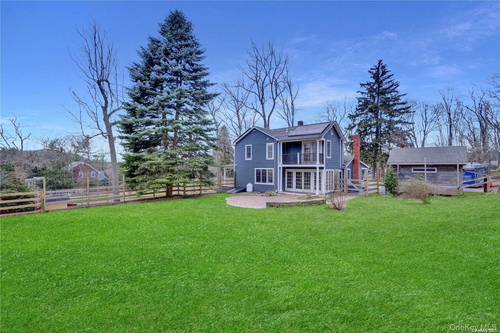 #5 photo, 42 Blydenburgh Lane, Stony Brook , NY 11790