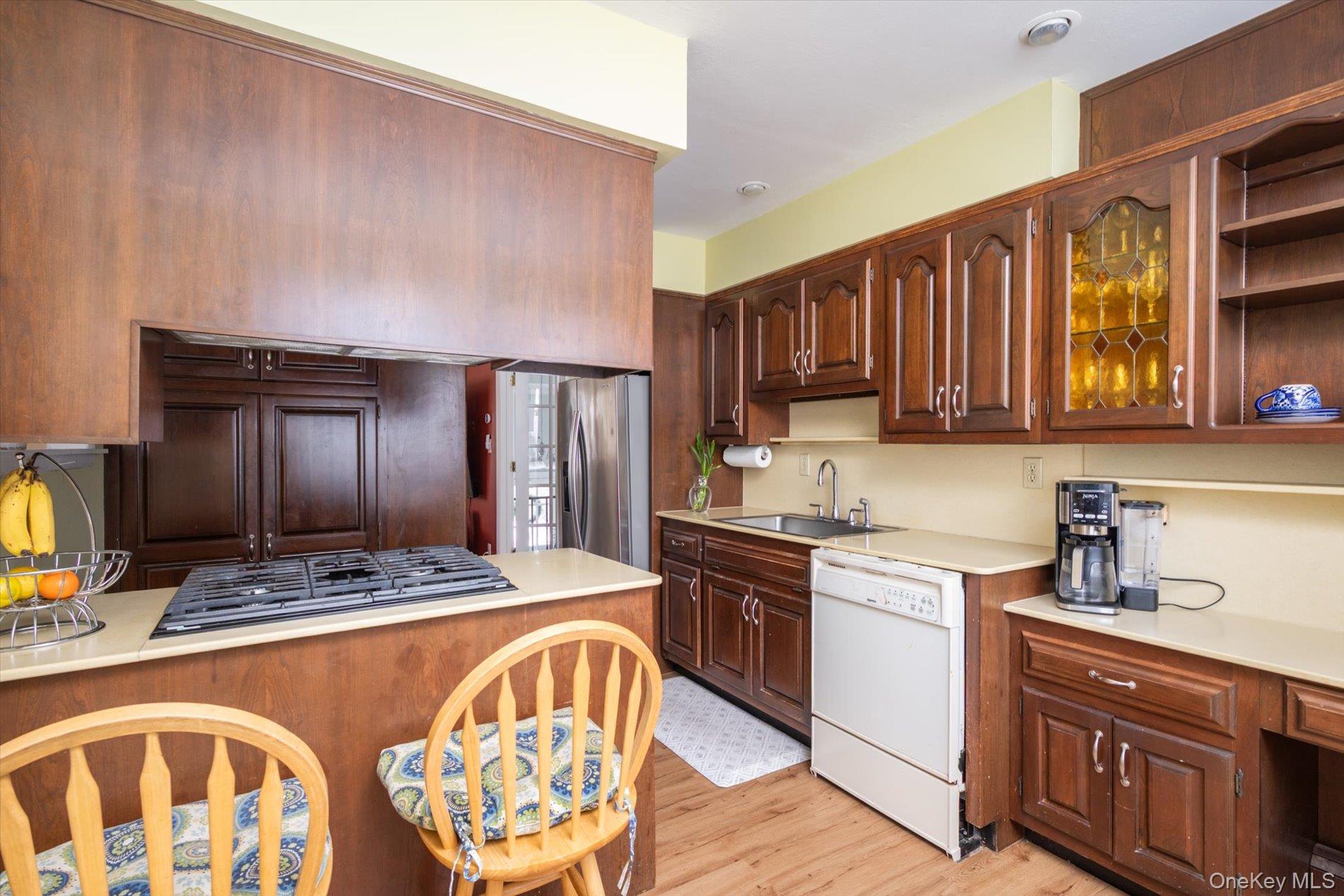 #9 photo, 49 Laurel Street, 롱 아일랜드 Northport , NY 11768