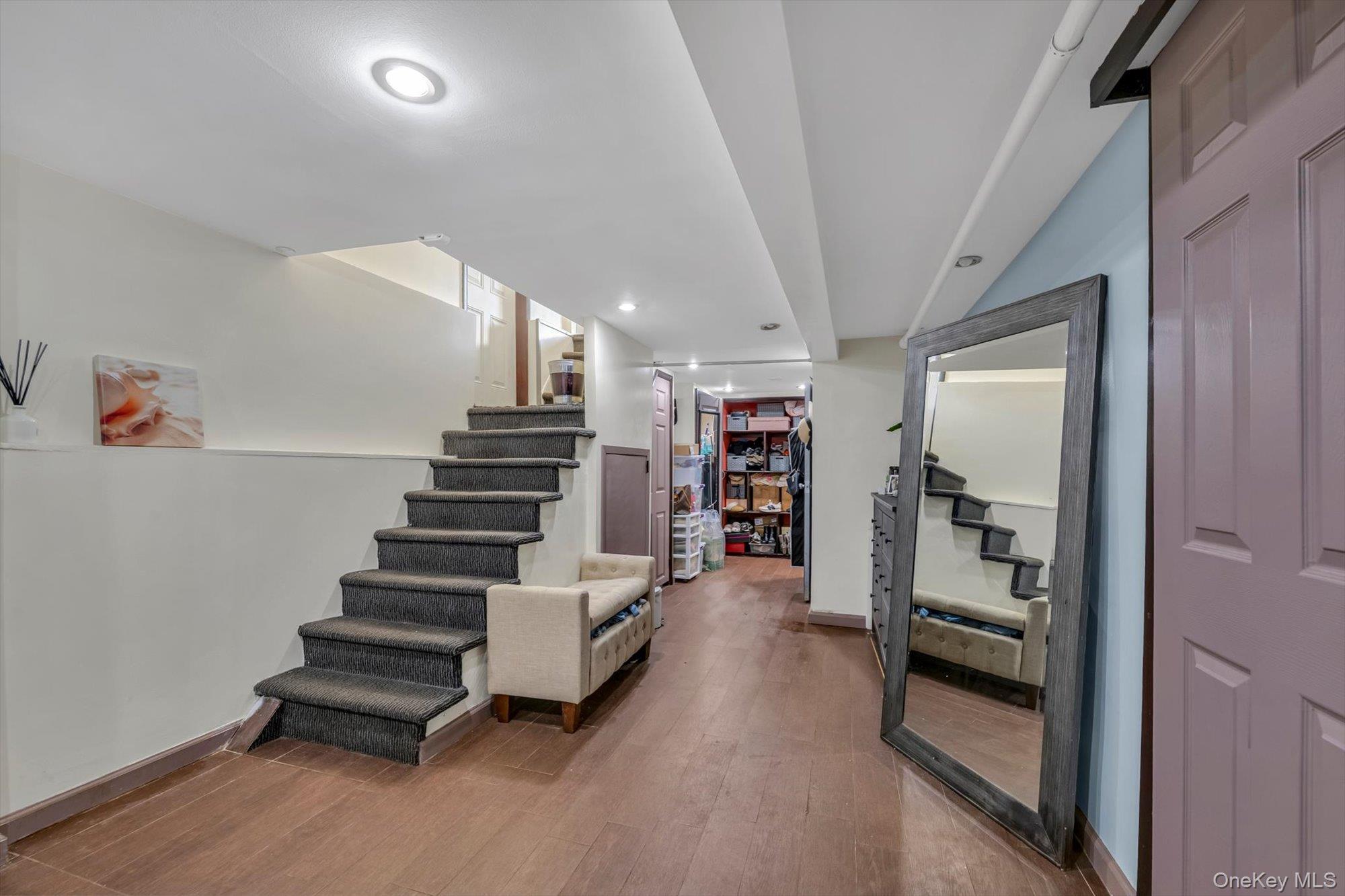 #10 photo, 42-28 189th Street, Flushing , NY 11358