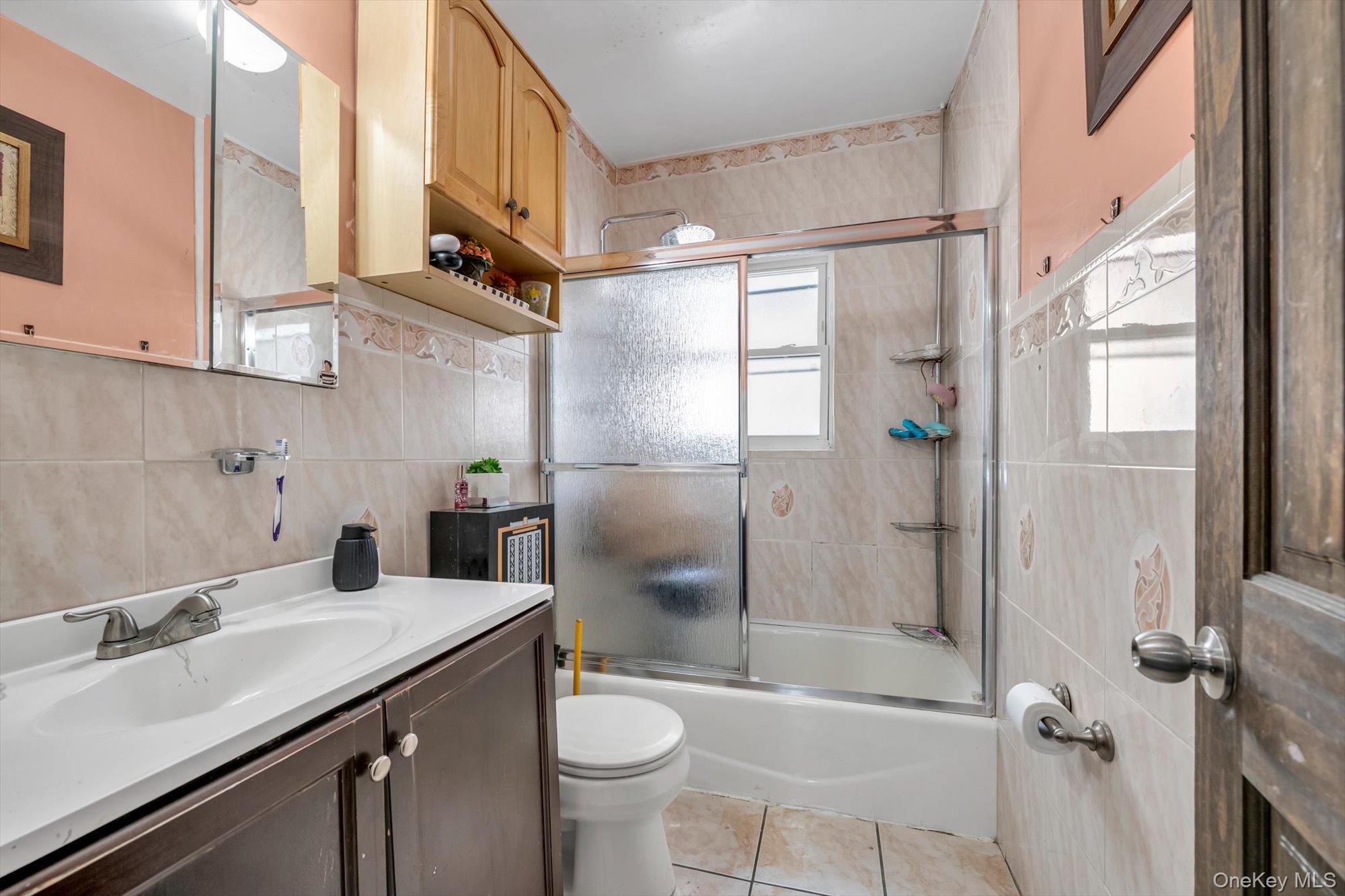 #9 photo, 42-28 189th Street, Flushing , NY 11358