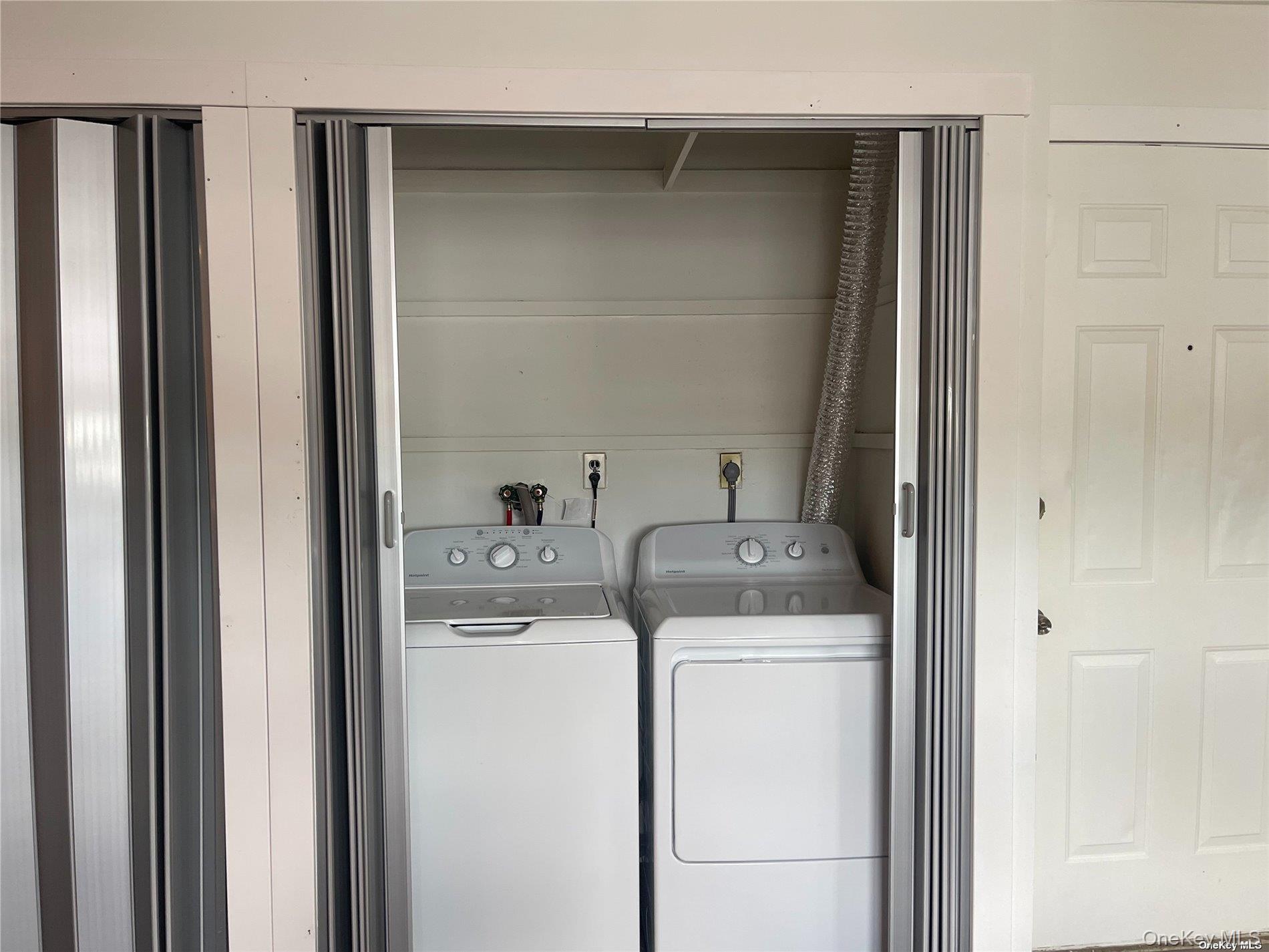 #5 photo, 1909 Bellmore Avenue, 롱 아일랜드 North Bellmore , NY 11710