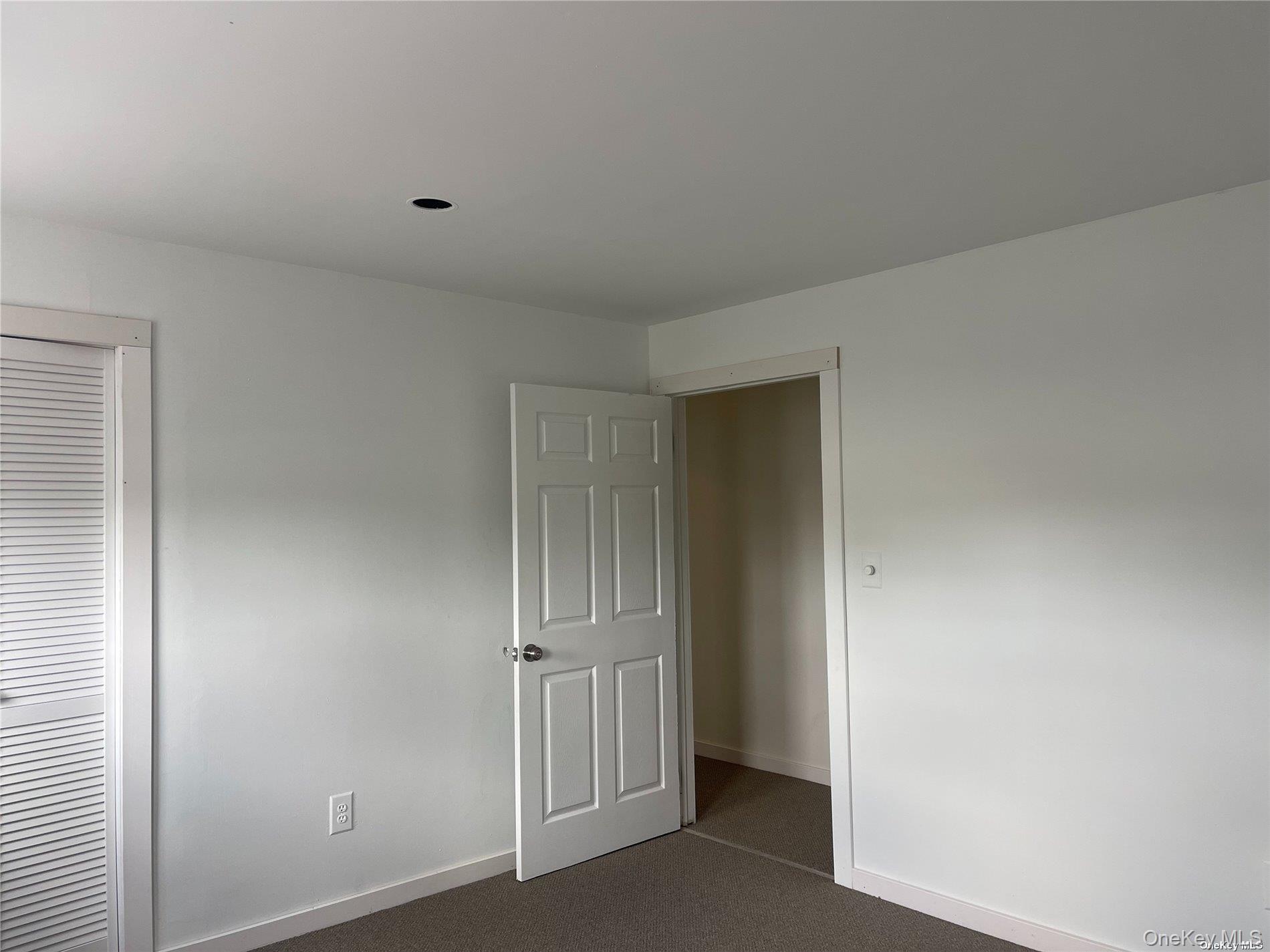 #8 photo, 1909 Bellmore Avenue, 롱 아일랜드 North Bellmore , NY 11710