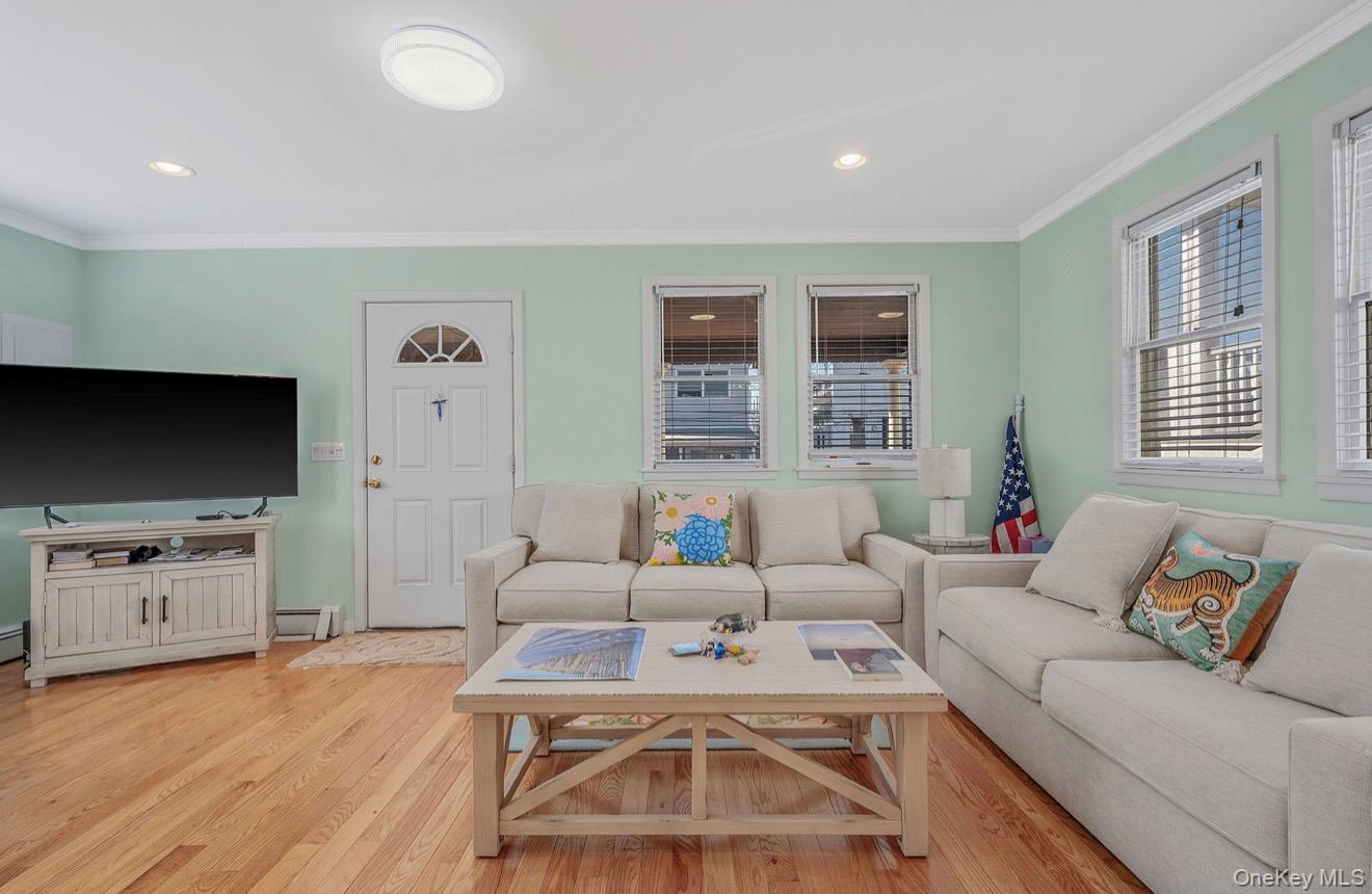 #10 photo, 74 Brookline Avenue, Long Beach , NY 11561