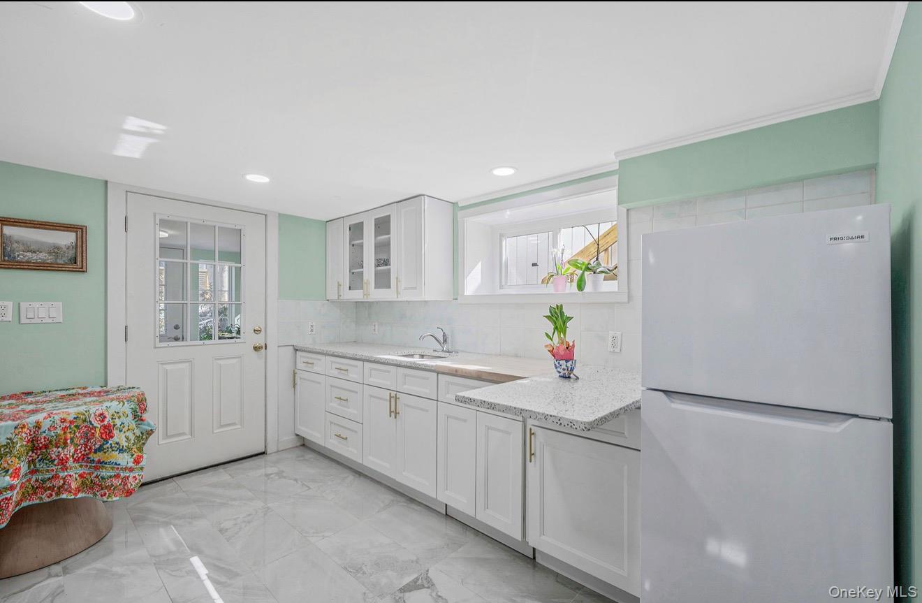 #15 photo, 74 Brookline Avenue, Long Beach , NY 11561