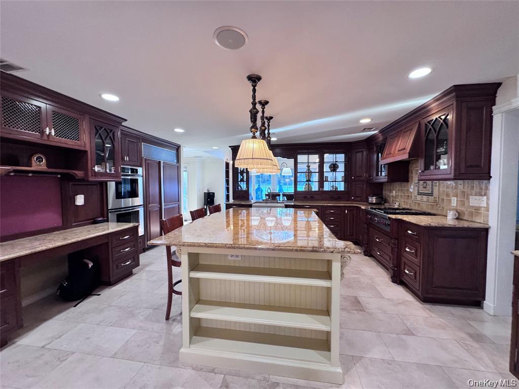 #7 photo, 35 Moss Lane, नासाउ काउंटी Jericho , NY 11753