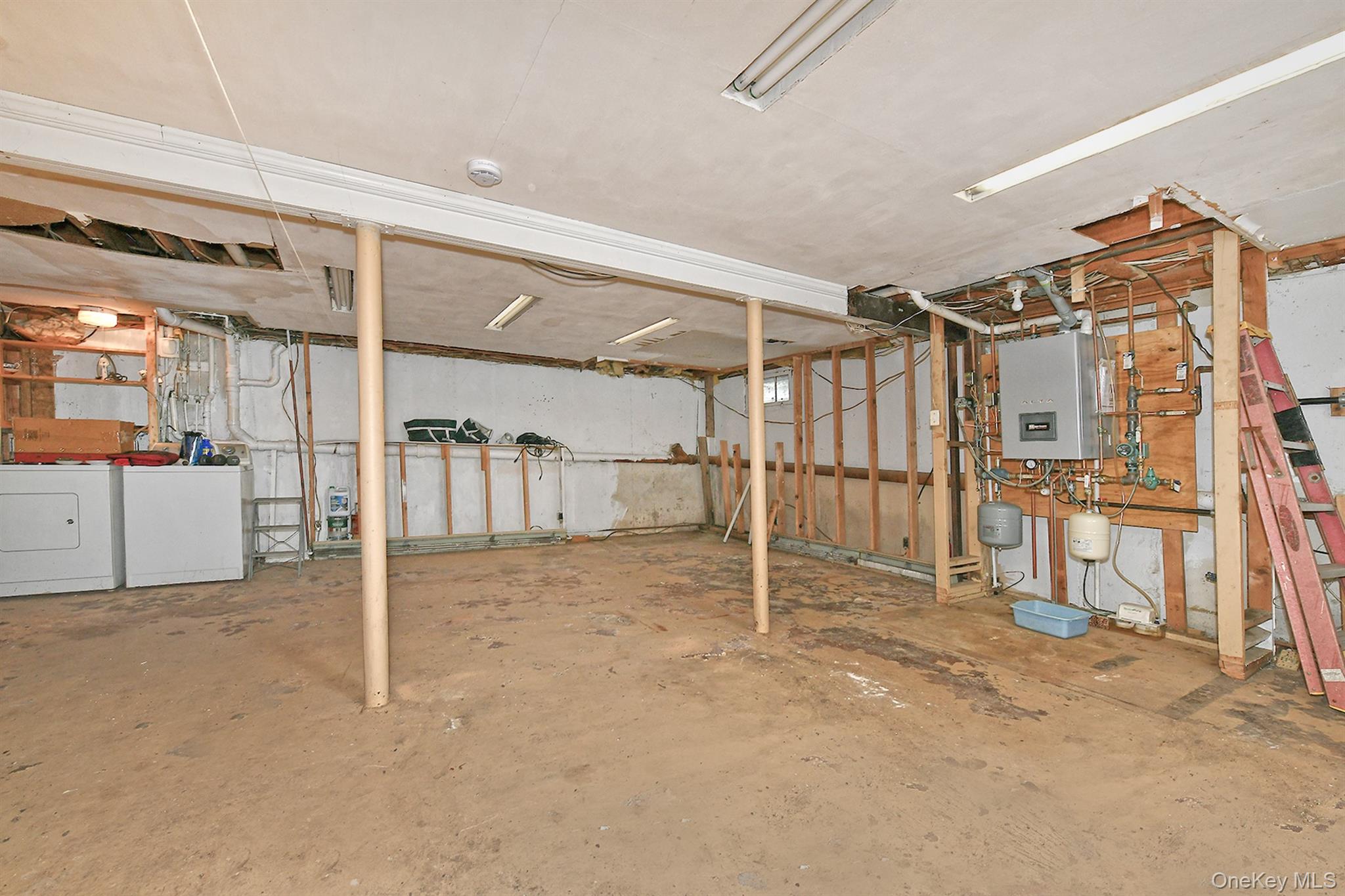 #17 photo, 14 Pocket Court, Northport , NY 11768