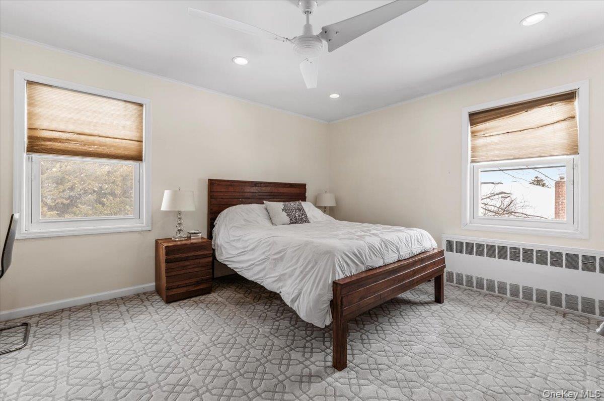 #17 photo, 201 Martin Drive, Syosset , NY 11791