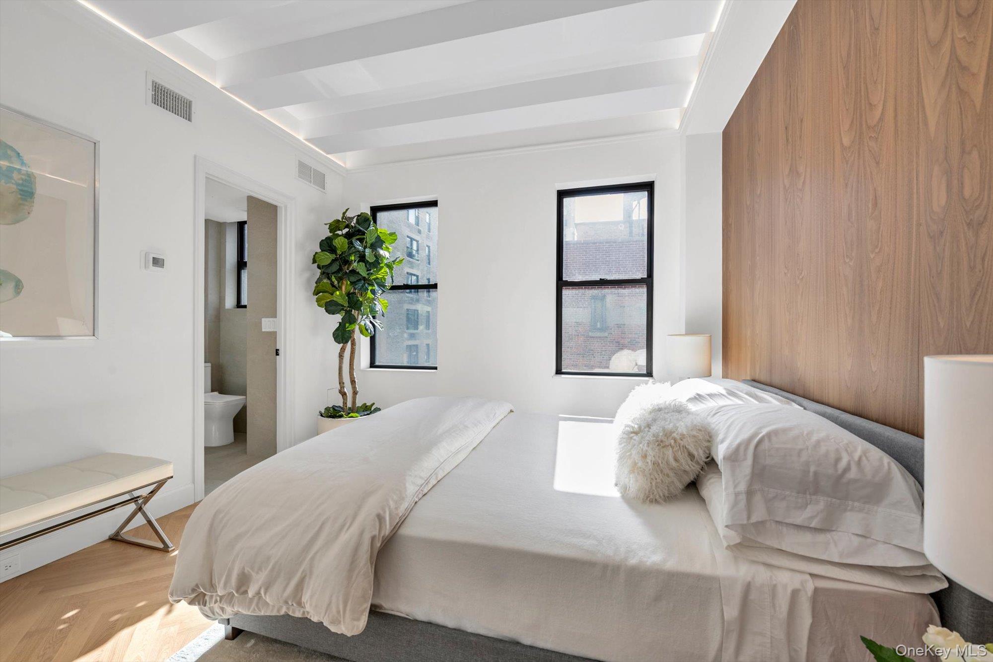 #11 photo, 18 West 70 Street, مانهاتن New York (Manhattan) , NY 10023