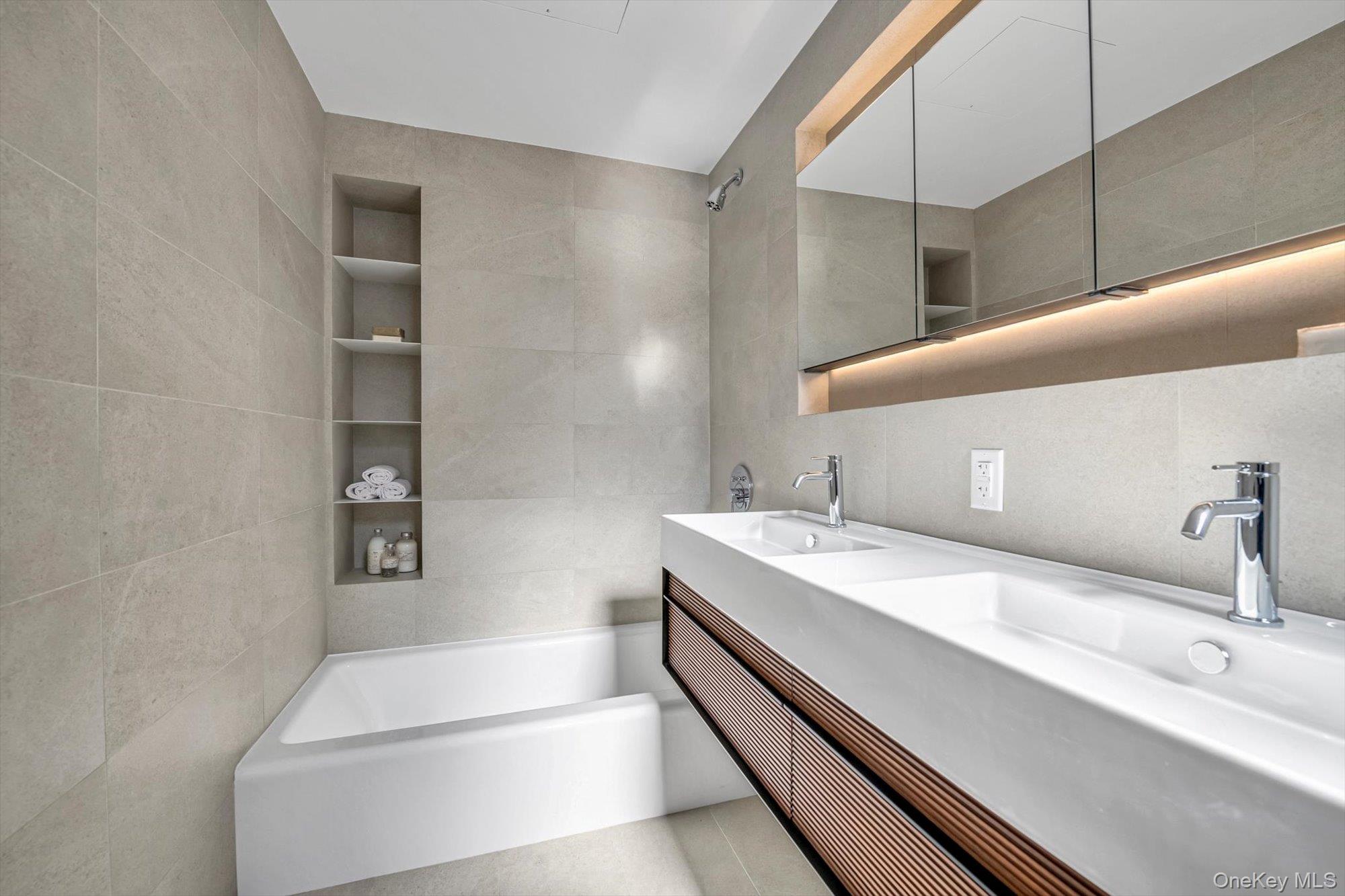 #14 photo, 18 West 70 Street, مانهاتن New York (Manhattan) , NY 10023