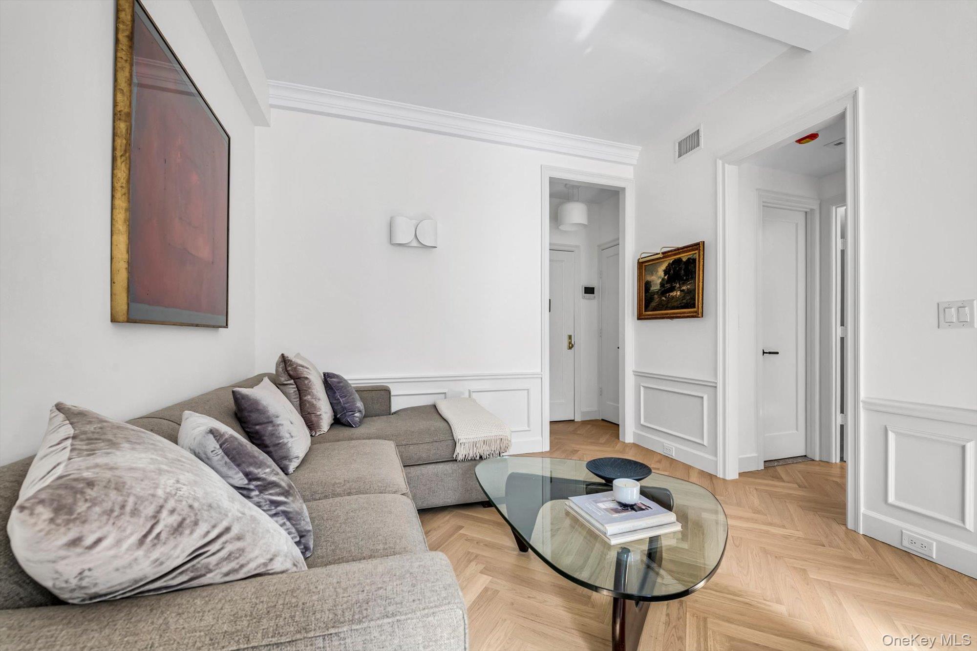 #4 photo, 18 West 70 Street, مانهاتن New York (Manhattan) , NY 10023