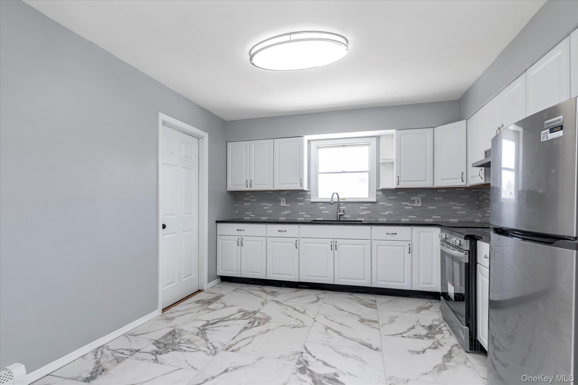 #7 photo, 27 Marlo Lane, Hauppauge , NY 11788