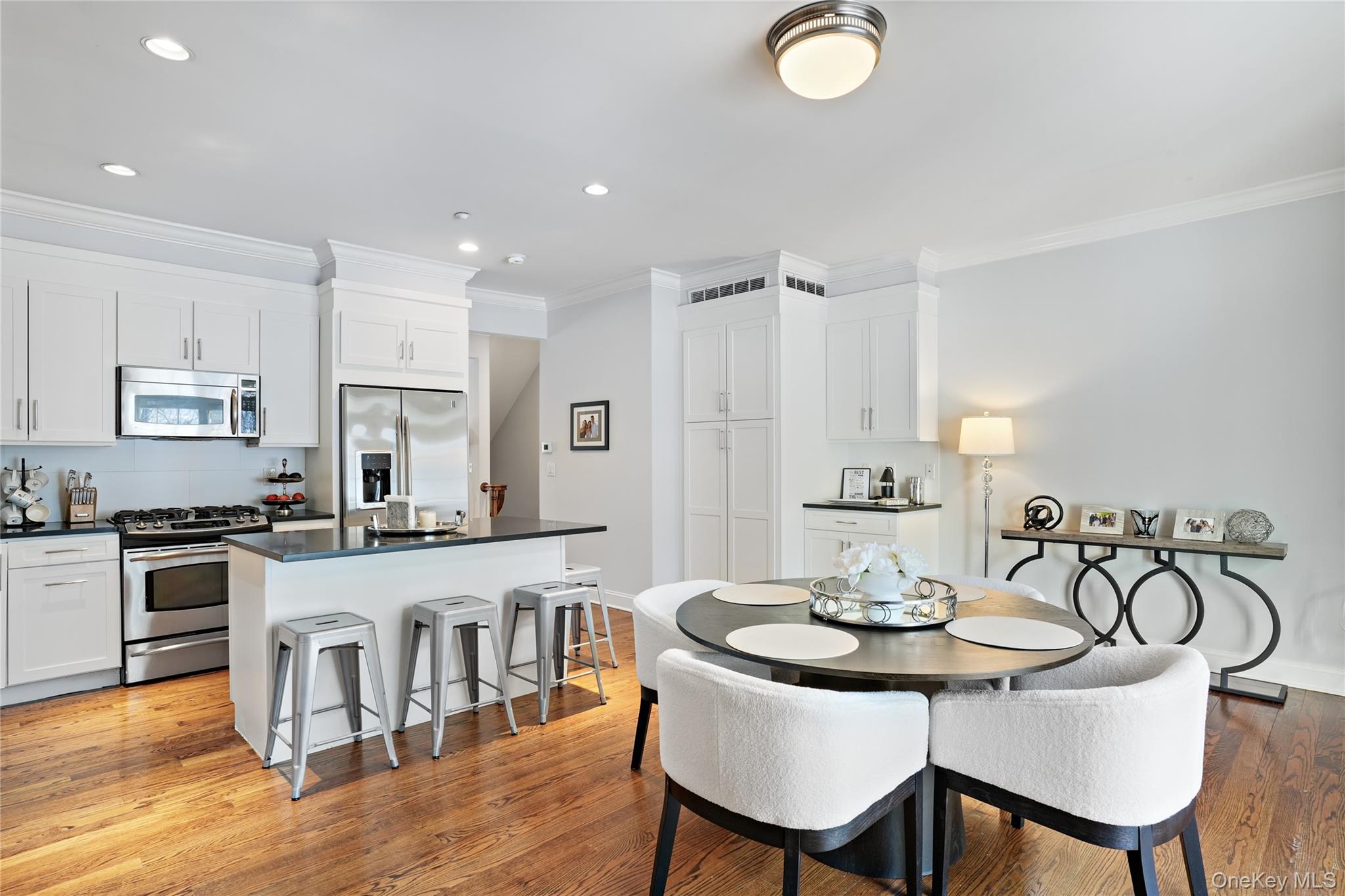 #7 photo, 11 Station Place, Millwood , NY 10546