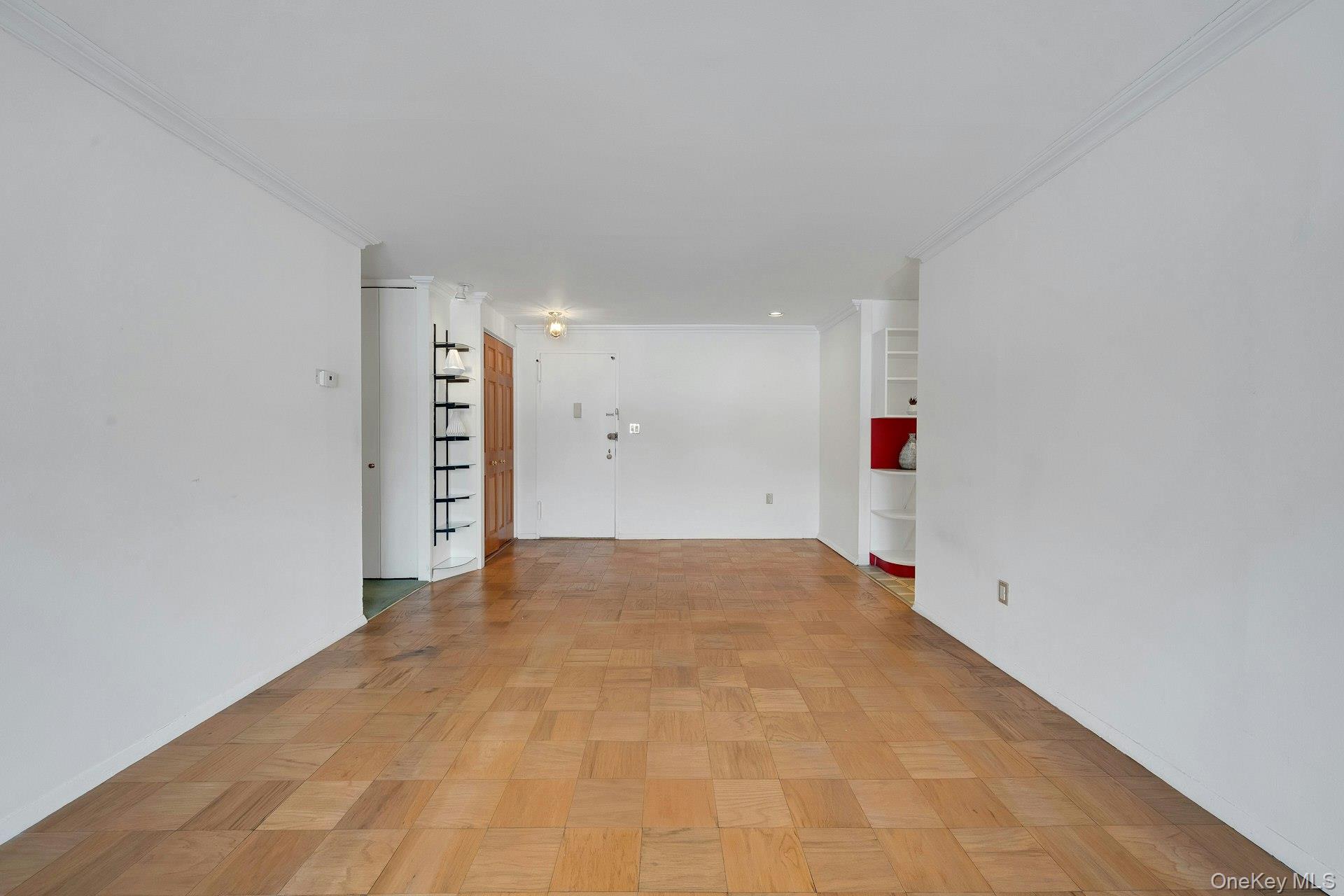 #12 photo, 100 E Hartsdale Avenue, 뉴욕주 Hartsdale , NY 10530