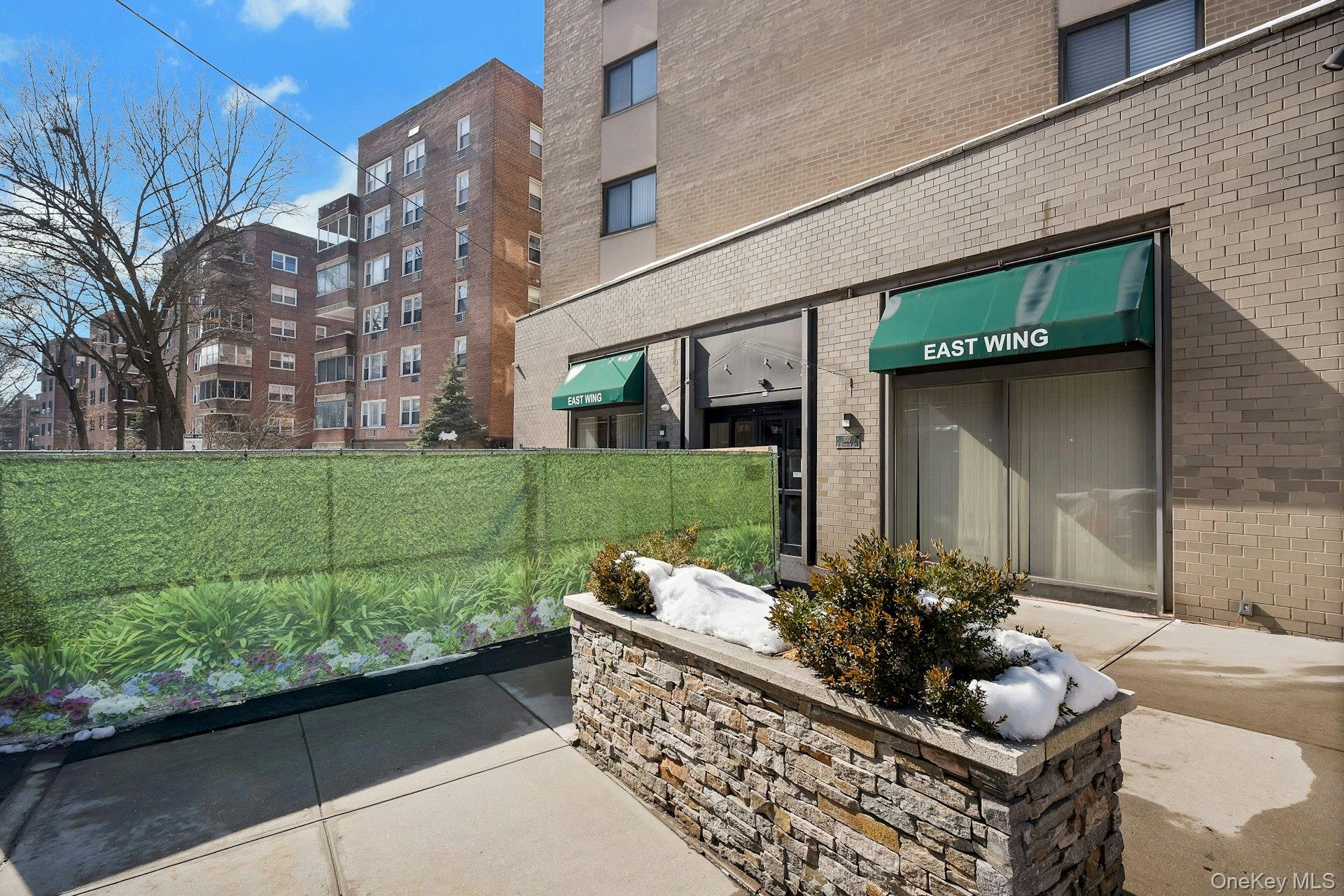 #2 photo, 100 E Hartsdale Avenue, 뉴욕주 Hartsdale , NY 10530