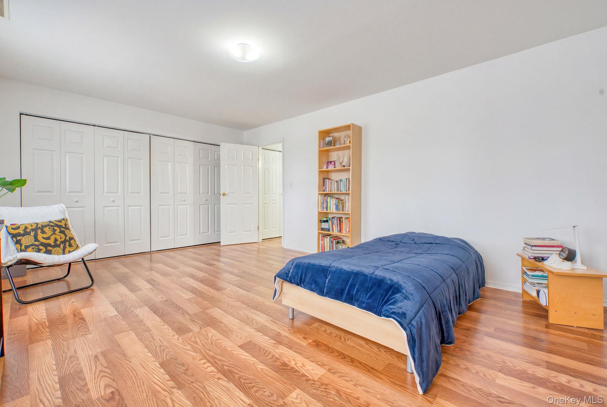 #15 photo, 255 Village Court, Kingston , NY 12401