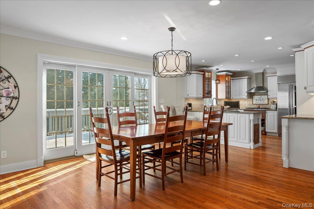 #12 photo, 299 STRATTON Road, New Rochelle , NY 10804