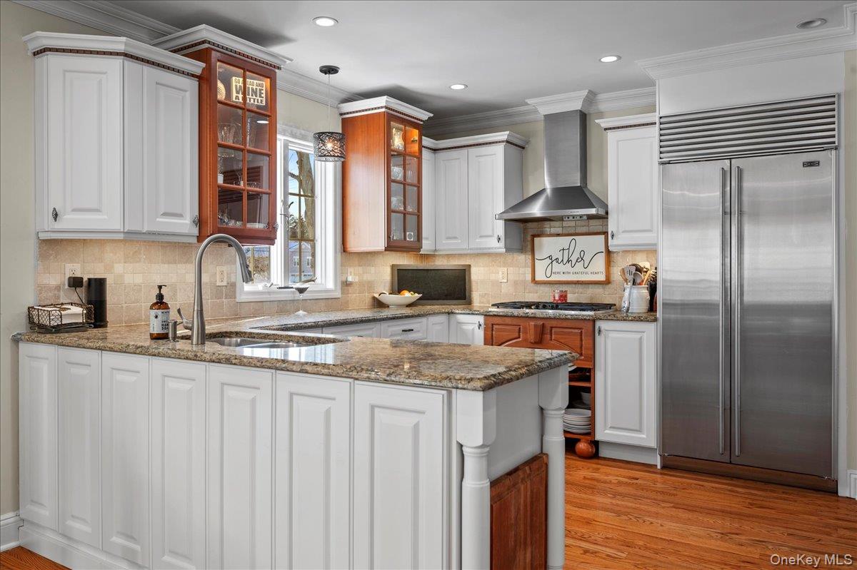 #14 photo, 299 STRATTON Road, New Rochelle , NY 10804