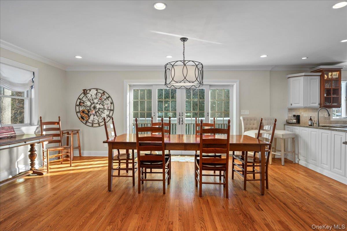 #17 photo, 299 STRATTON Road, New Rochelle , NY 10804