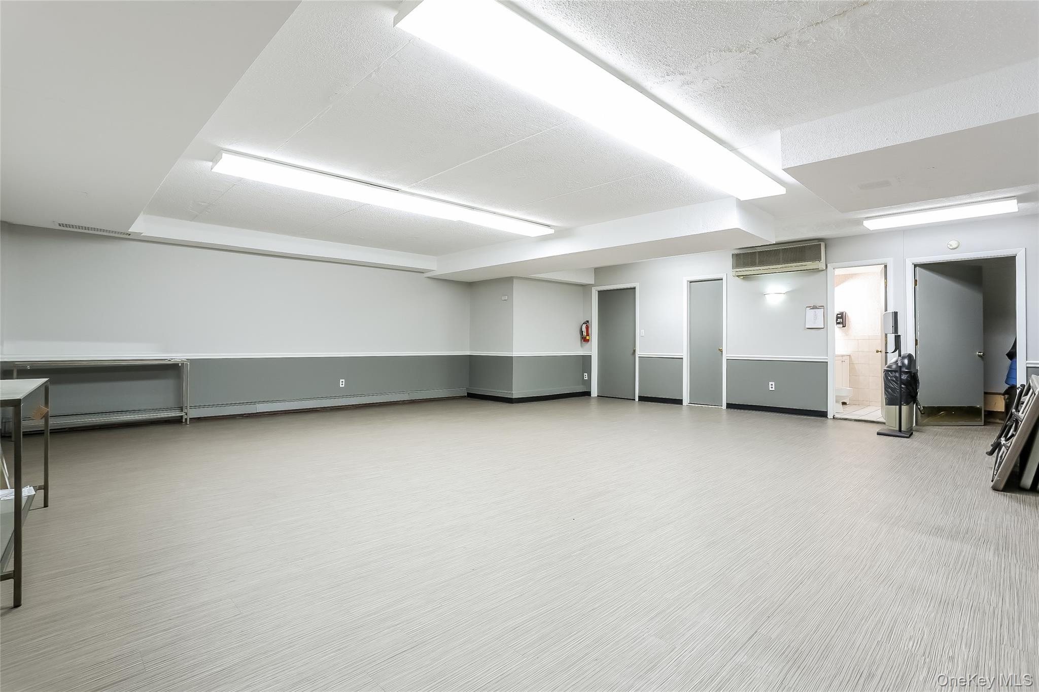 #13 photo, 100 Diplomat Drive, 뉴욕주 Mount Kisco , NY 10549