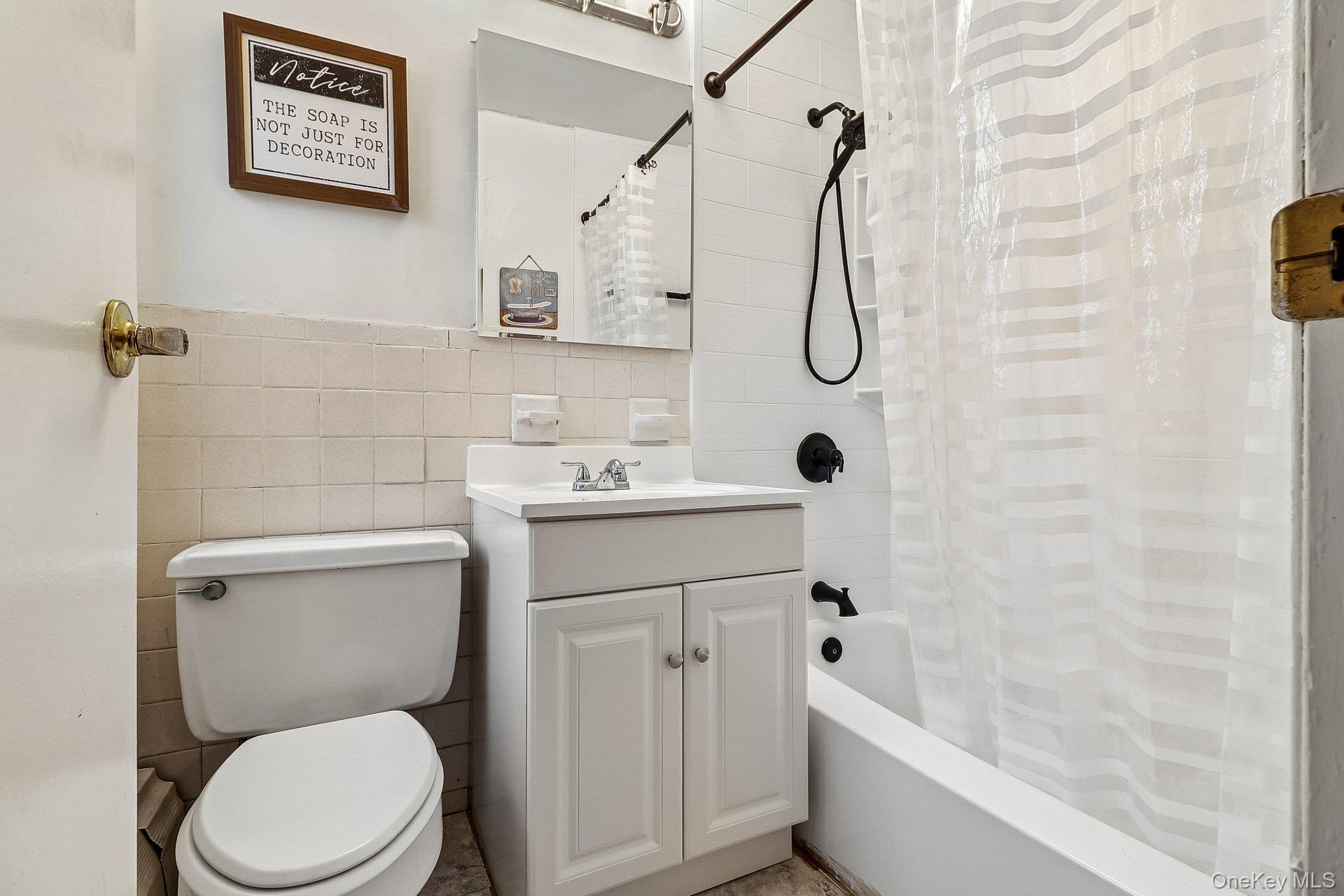 #19 photo, 100 Diplomat Drive, Mount Kisco , NY 10549