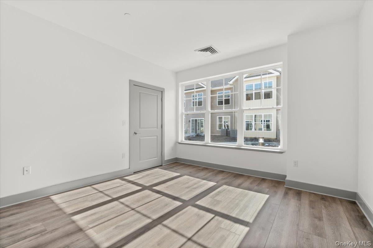 #11 photo, 75 Forester Avenue, Warwick , NY 10990