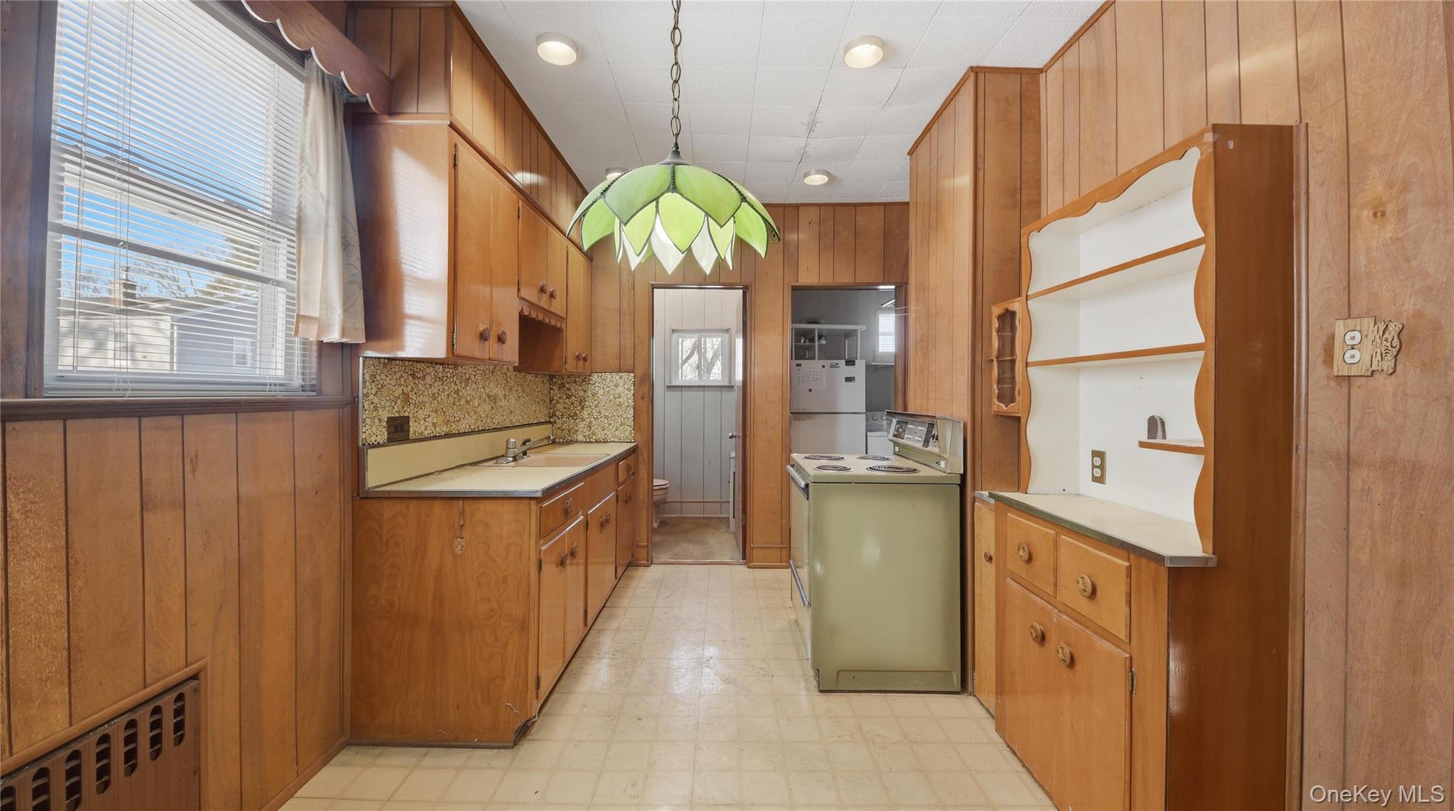 #7 photo, 95 aka 89 Rossiter Avenue, 뉴욕주 Yonkers , NY 10701