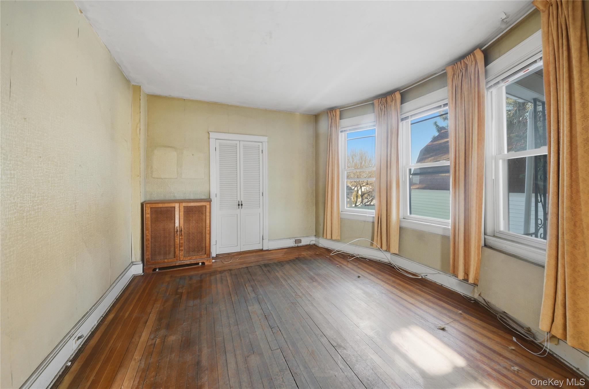 #9 photo, 95 aka 89 Rossiter Avenue, 뉴욕주 Yonkers , NY 10701