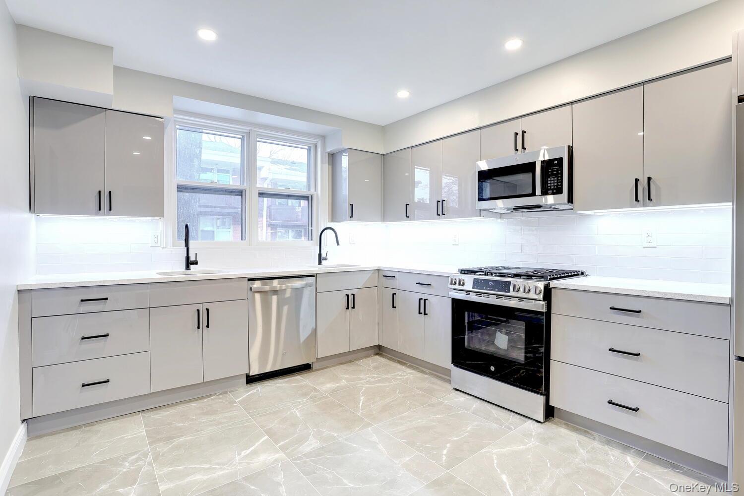 #9 photo, 188 Kearsing Parkway, Monsey , NY 10952