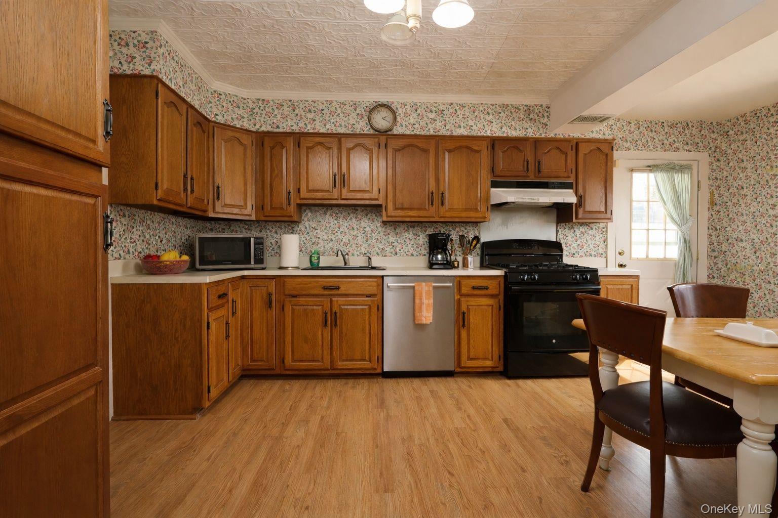 #20 photo, 90 S Middletown Road, Pearl River , NY 10965