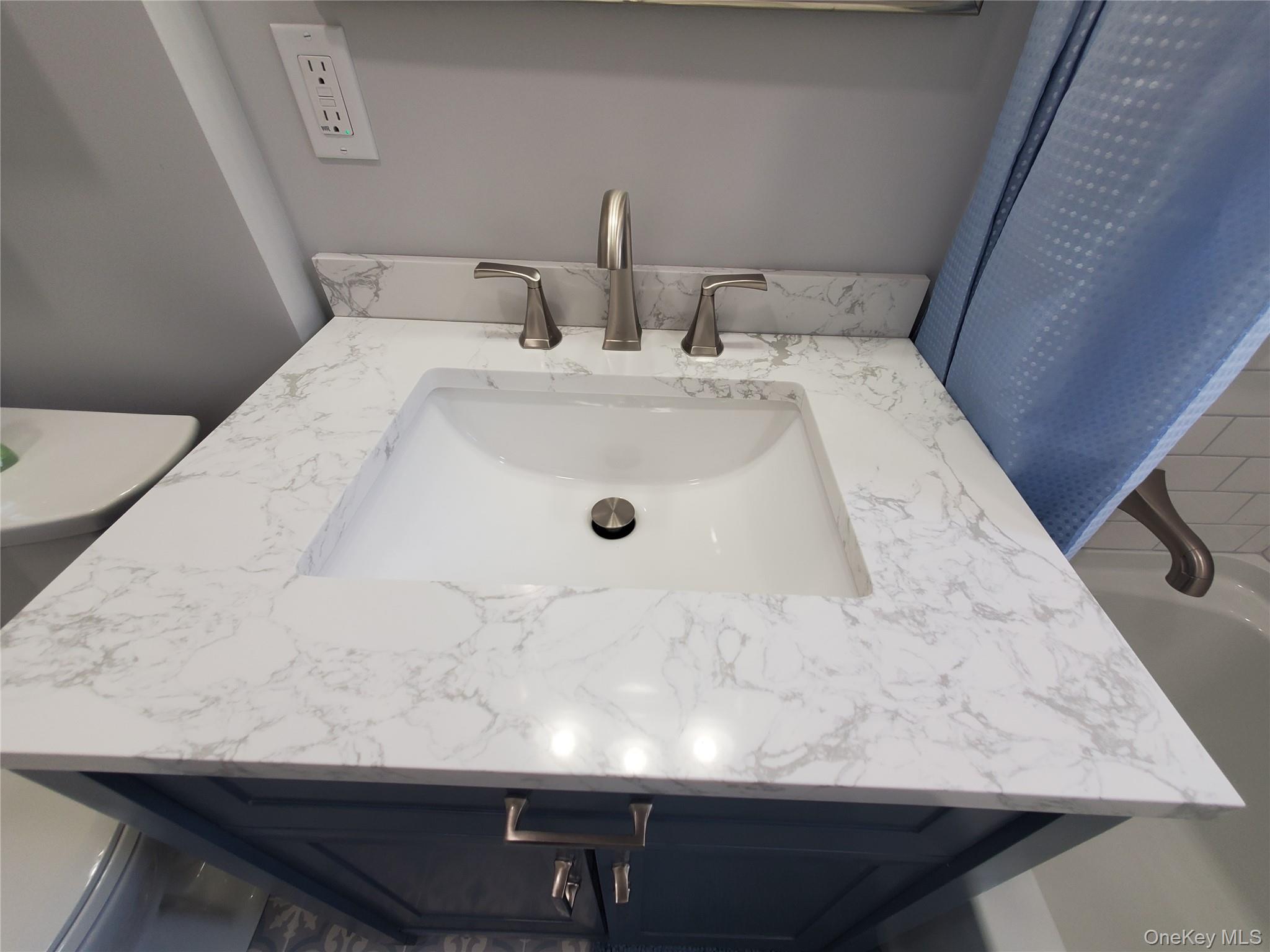 #17 photo, 1879 Crompond Road, Peekskill , NY 10566