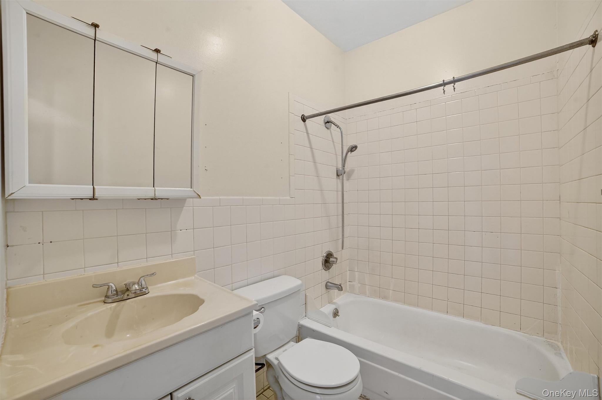 #14 photo, 188 Buena Vista Avenue, Yonkers , NY 10701