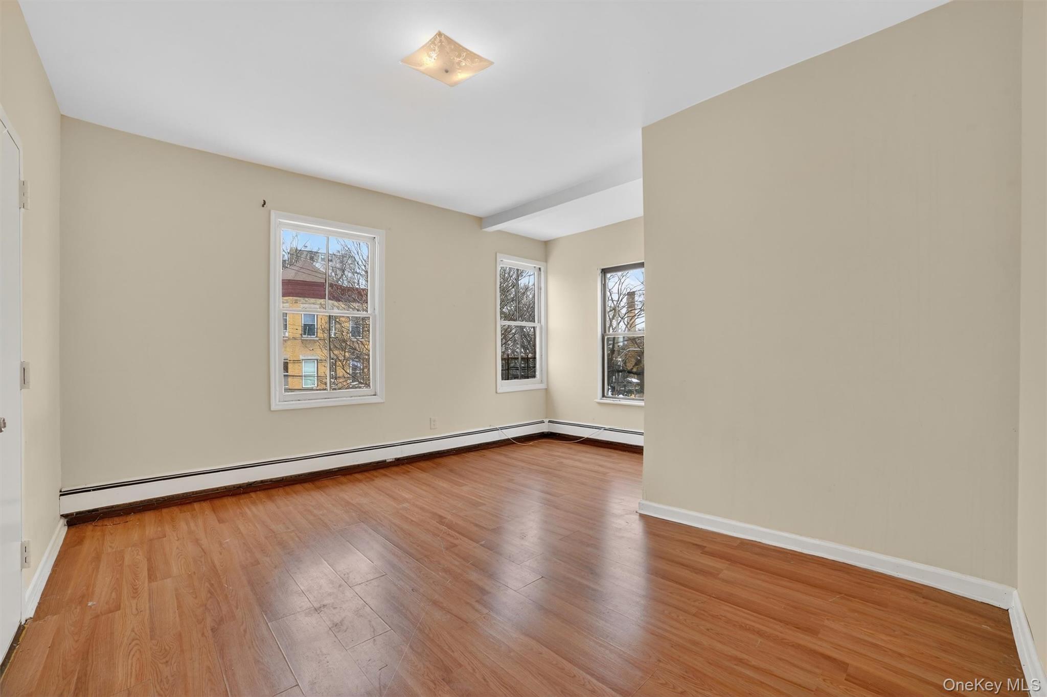 #3 photo, 188 Buena Vista Avenue, Yonkers , NY 10701