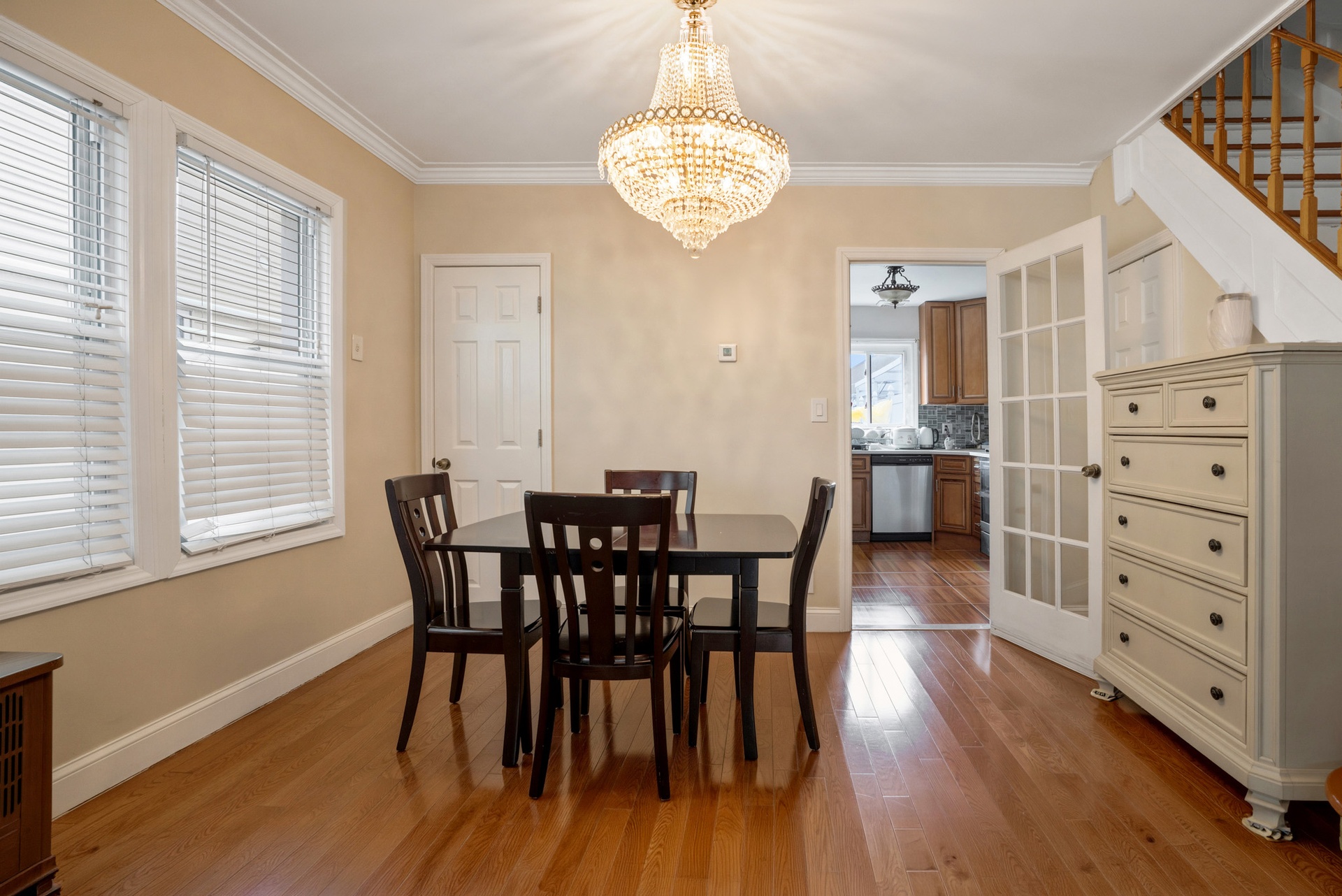 #4 photo, 147-42 Hoover Avenue, Briarwood , NY 11435