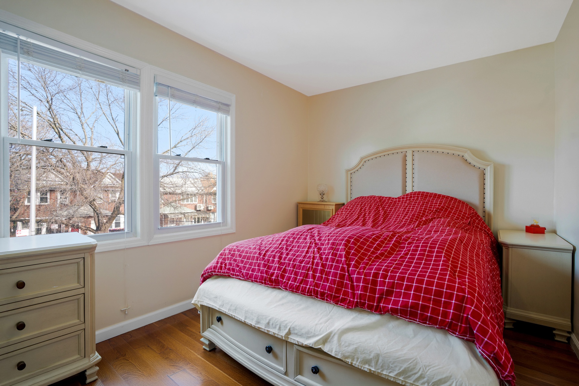 #7 photo, 147-42 Hoover Avenue, Briarwood , NY 11435