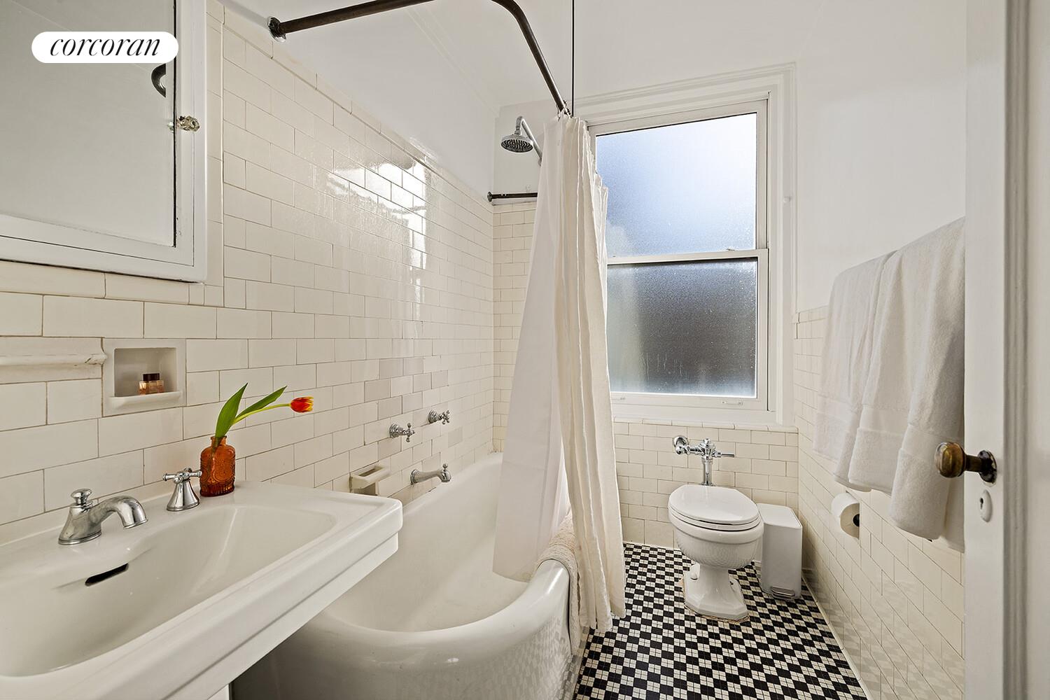 #8 photo, 27 PROSPECT Park W, Park Slope , NY 11215