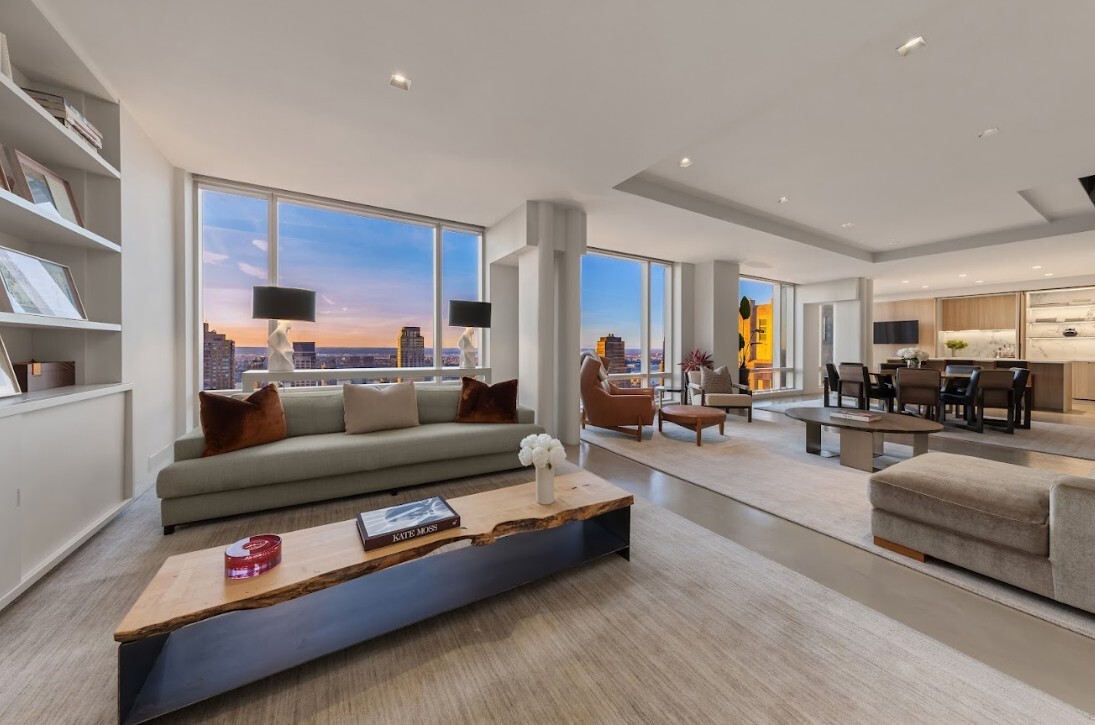 #1 photo, 1 CENTRAL Park W, מנהטן Lincoln Square , NY 10023