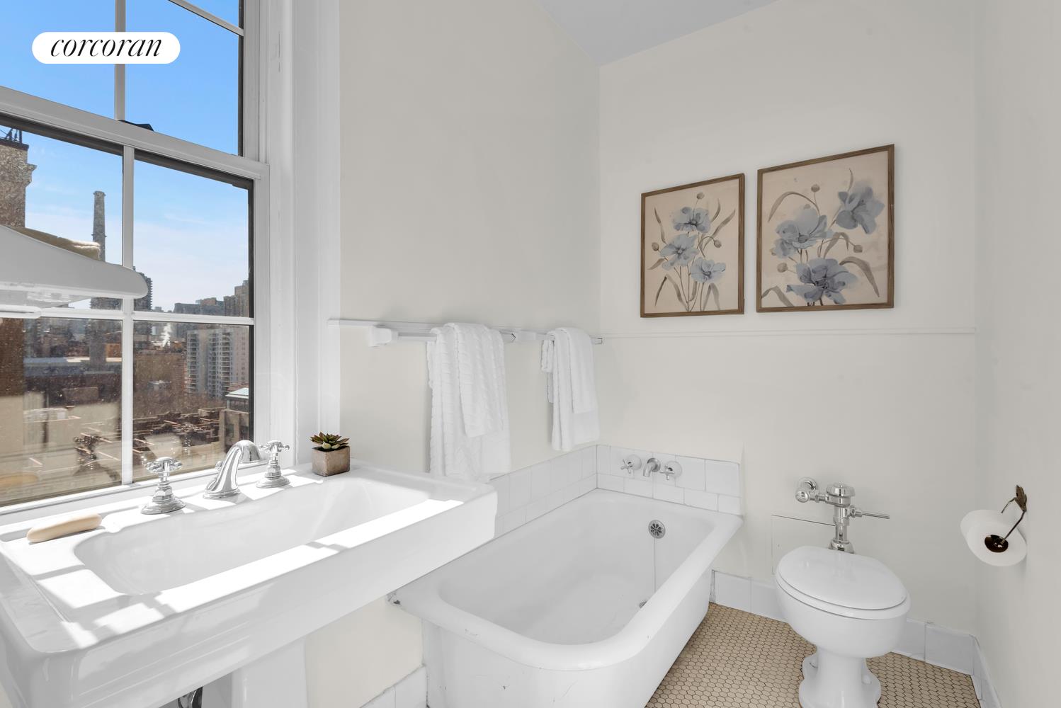 #14 photo, 25 E END Avenue, 曼哈顿 Yorkville , NY 10028